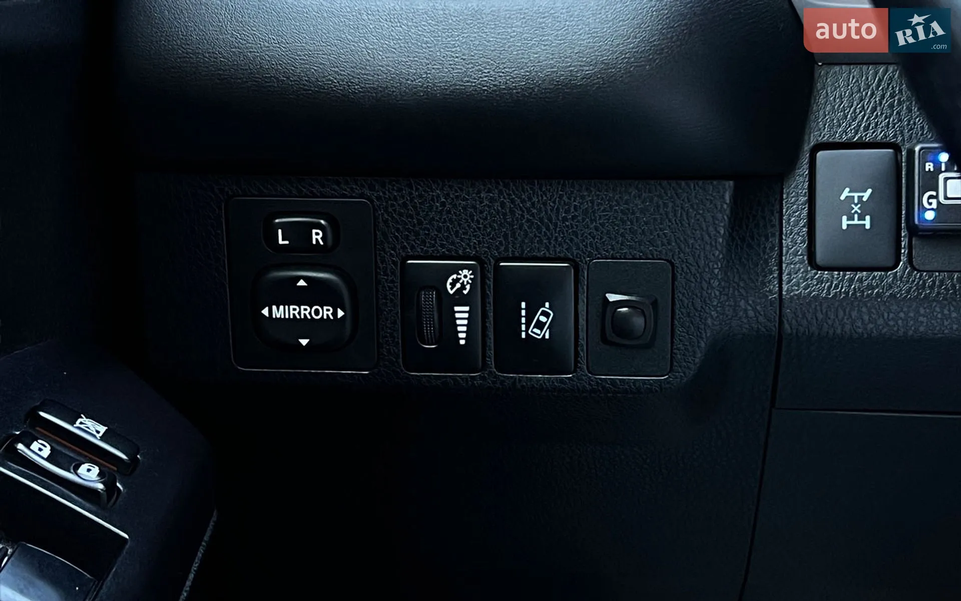 2016 Toyota RAV 4 - мініатюра 10