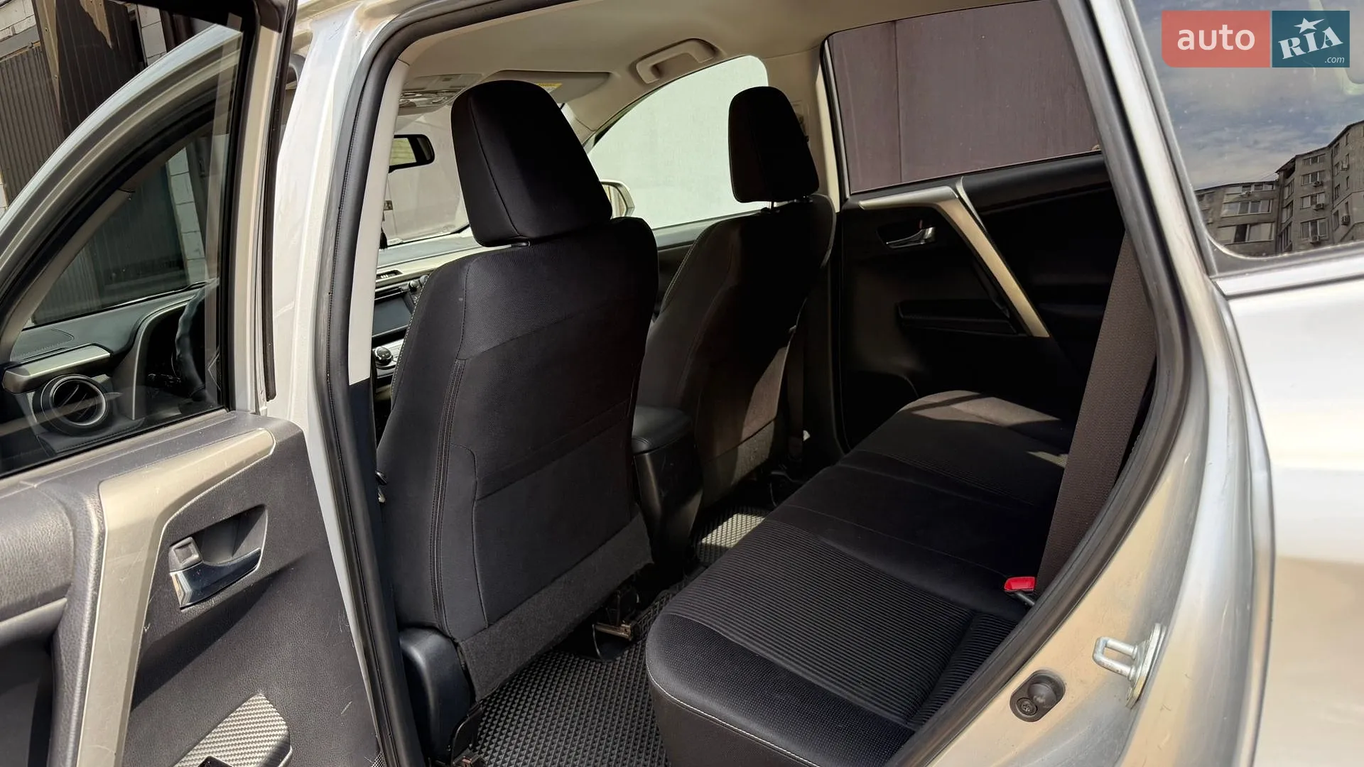 2014 Toyota RAV 4 - мініатюра 13