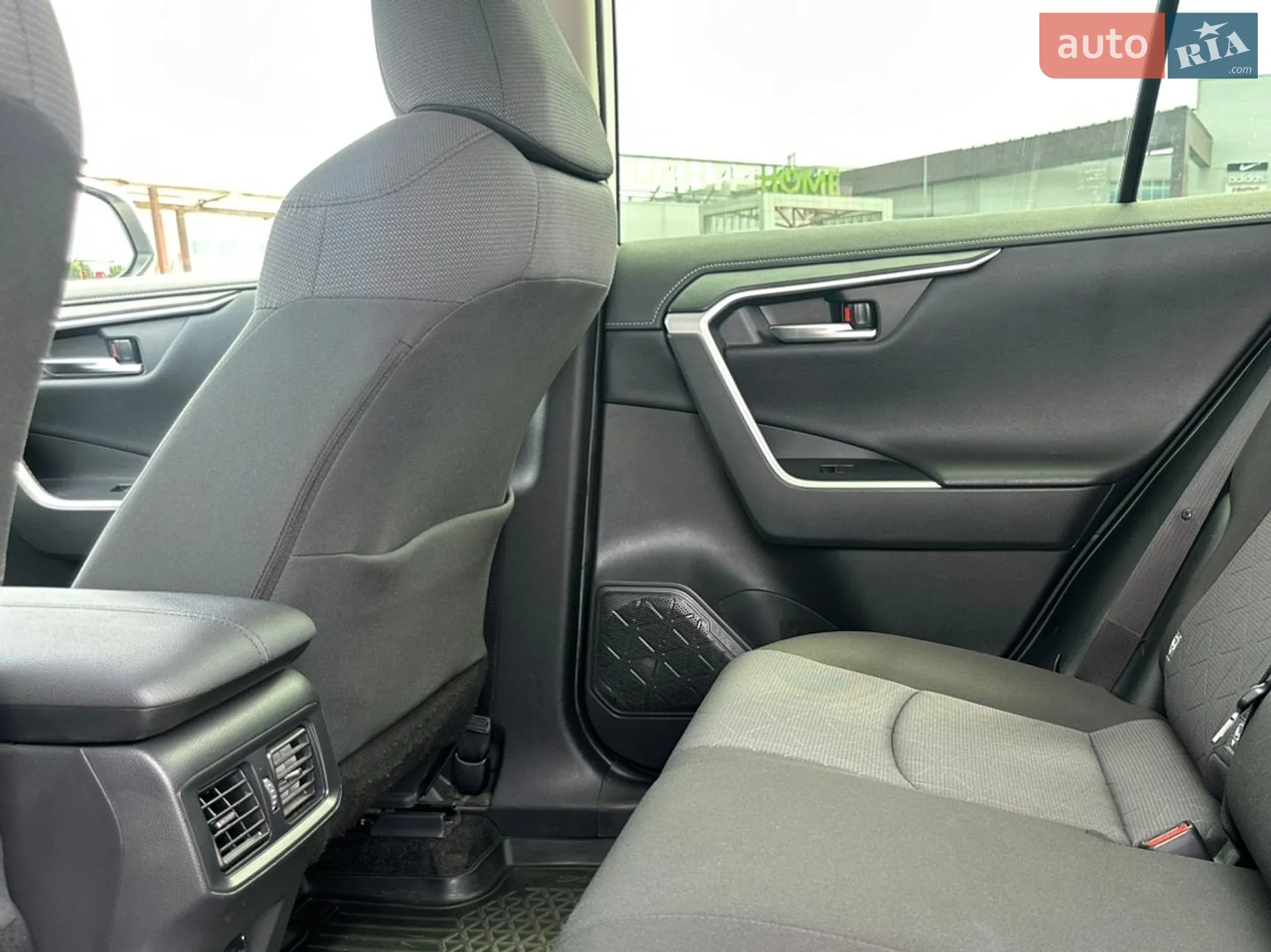 2020 Toyota RAV 4 - мініатюра 28