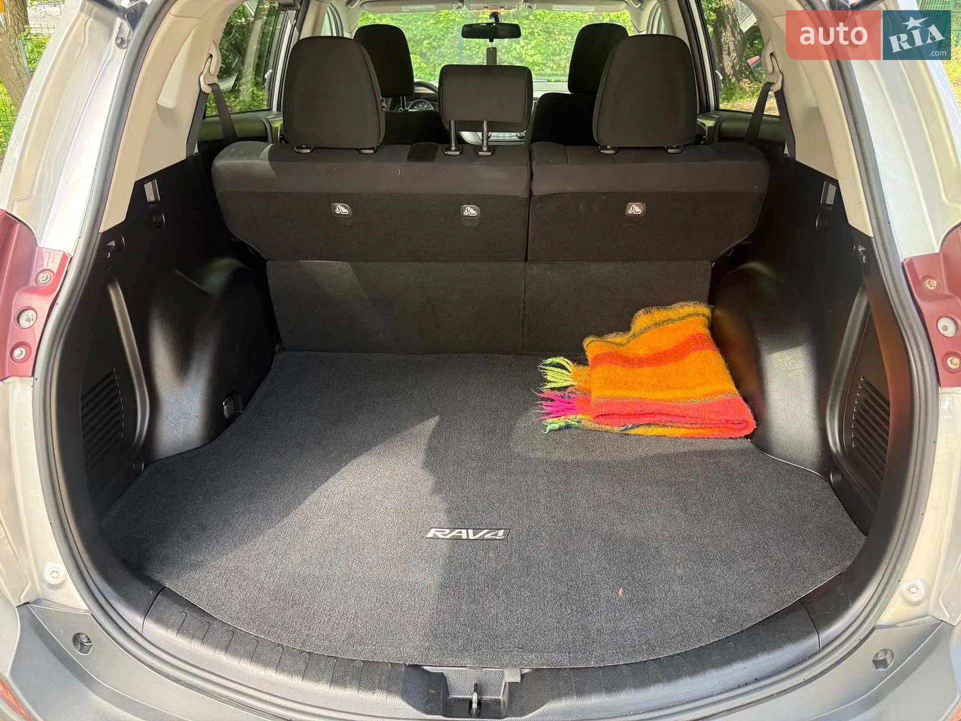 2015 Toyota RAV 4 - мініатюра 9
