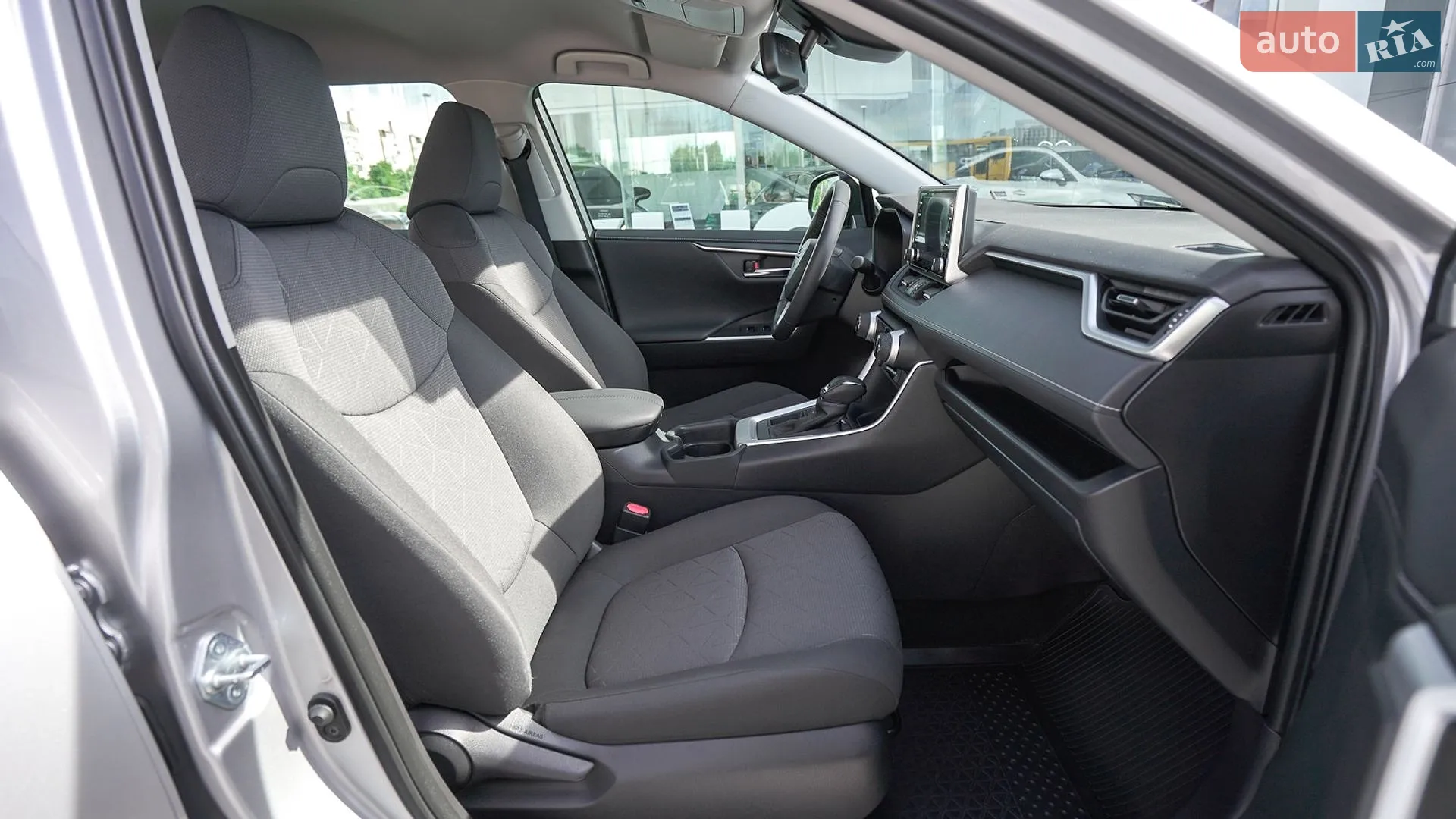 2020 Toyota RAV 4 - мініатюра 6