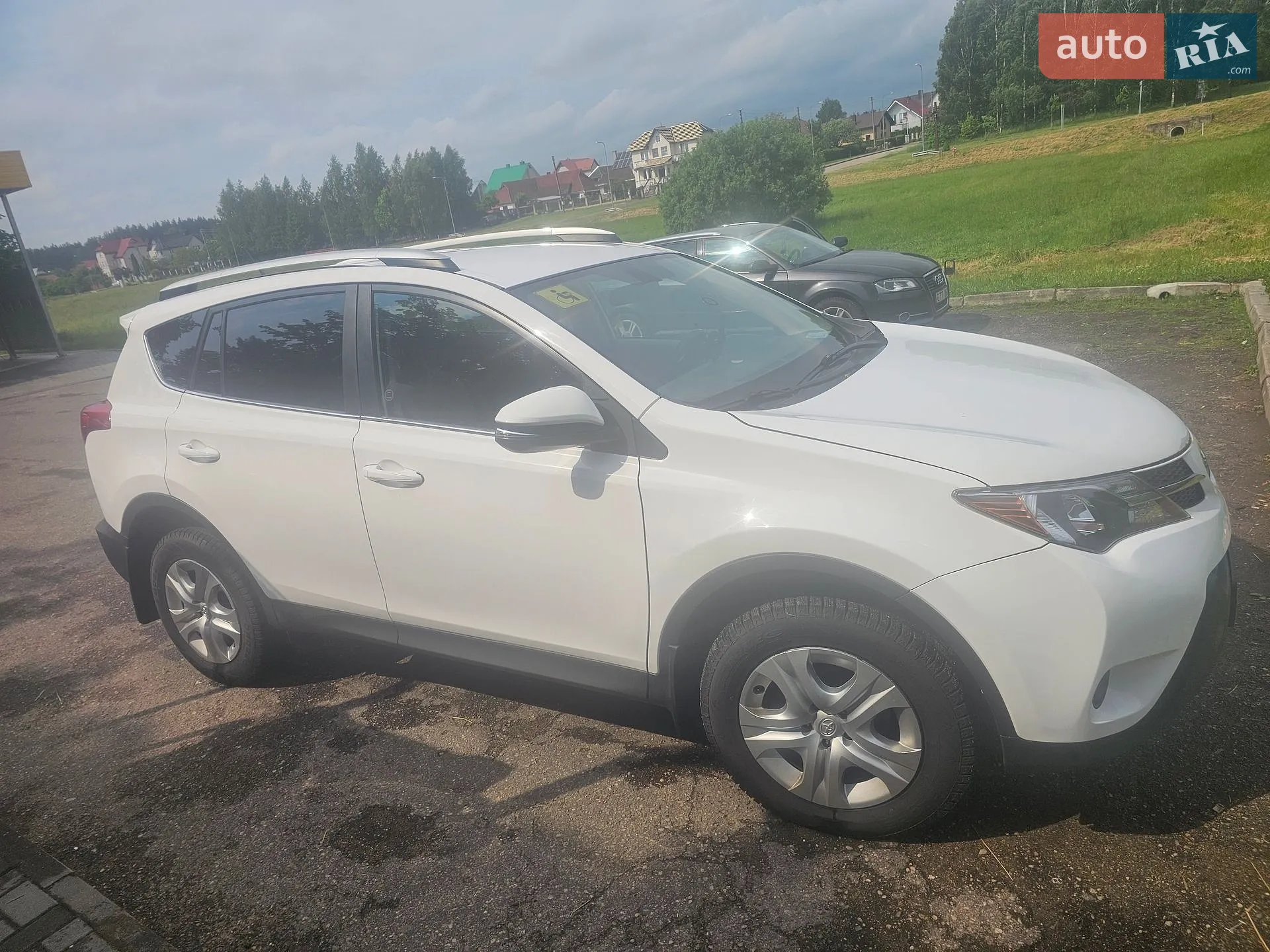 2013 Toyota RAV 4 - мініатюра 6