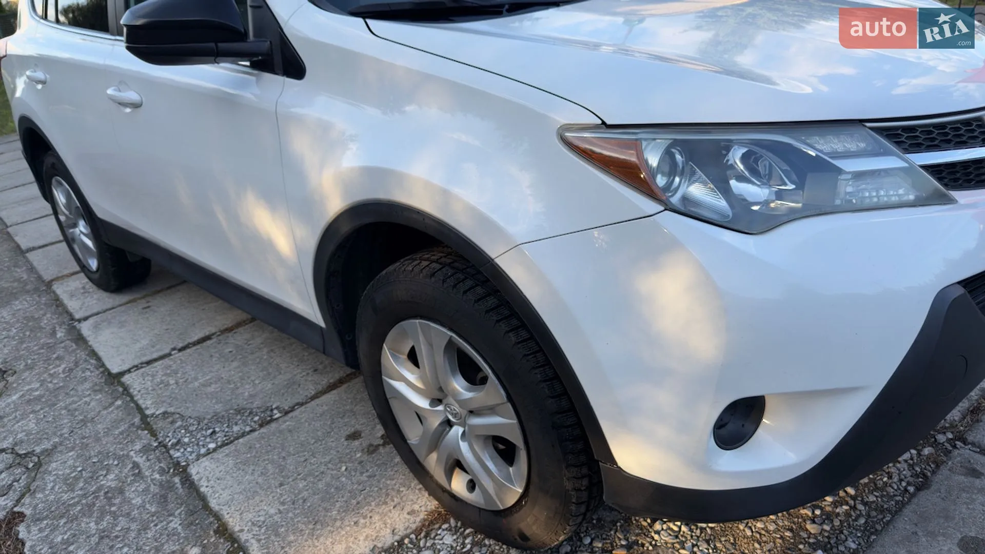 2013 Toyota RAV 4 - мініатюра 16
