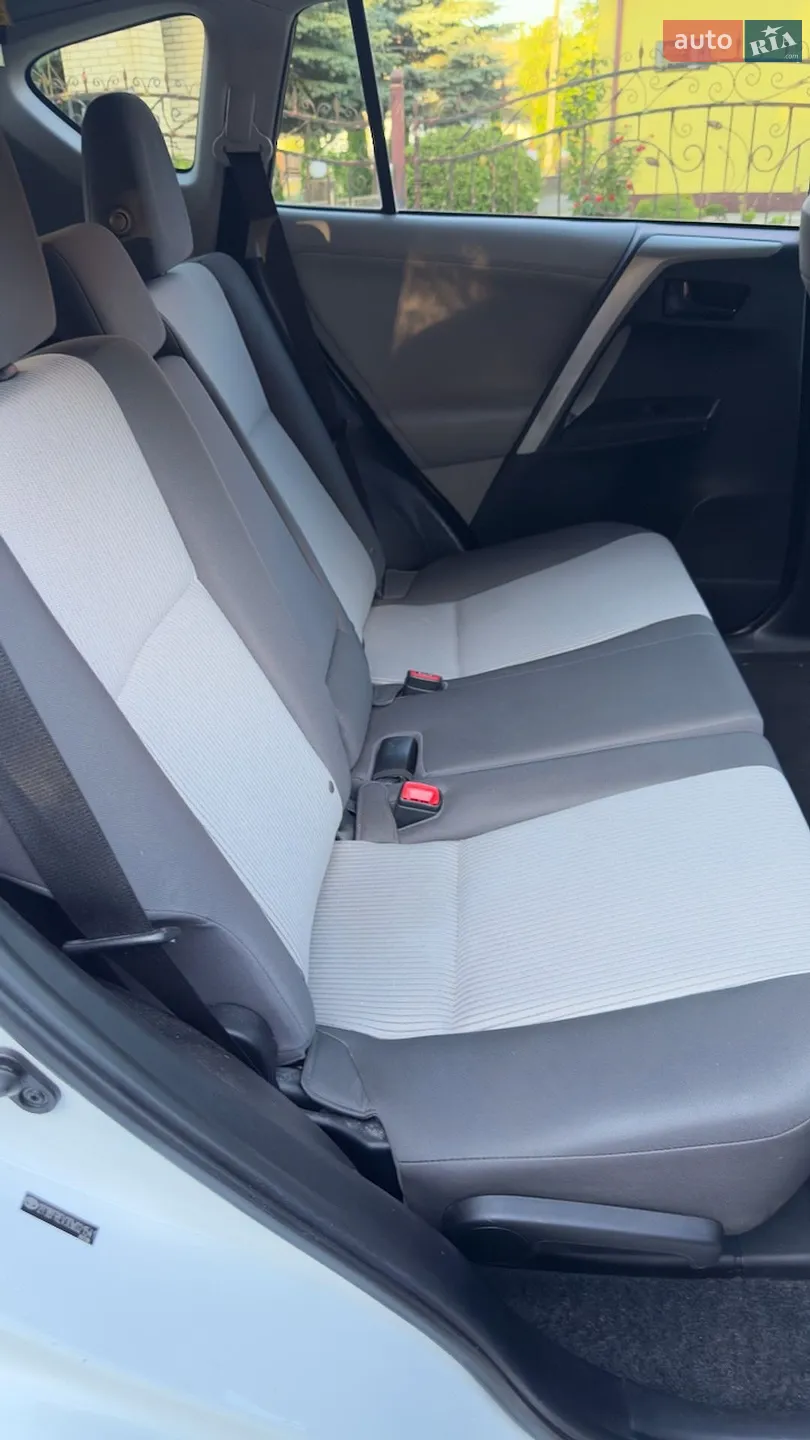 2013 Toyota RAV 4 - мініатюра 26