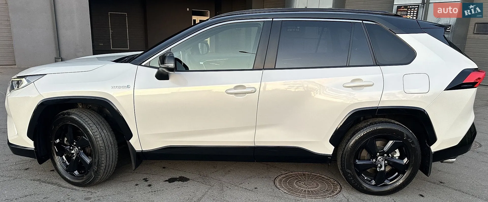 2021 Toyota RAV 4 - мініатюра 18