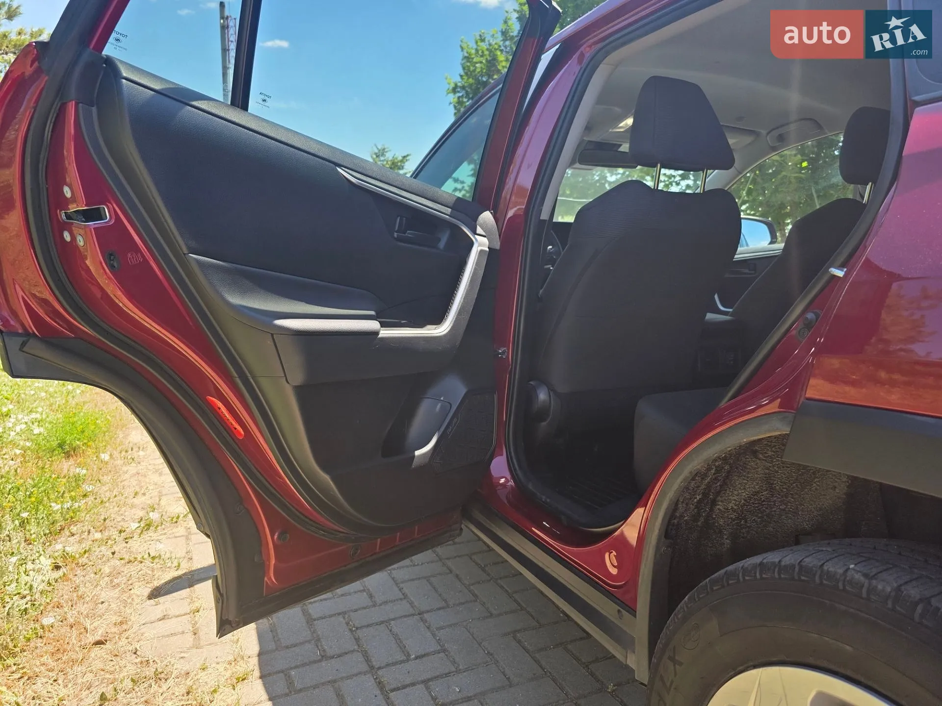2023 Toyota RAV 4 - мініатюра 30