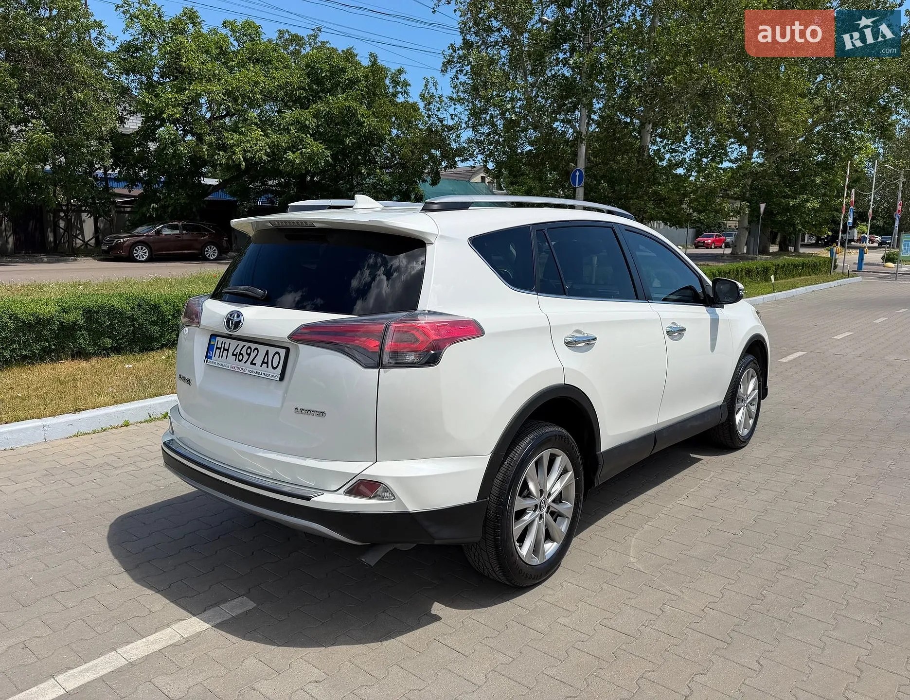 2017 Toyota RAV 4 - мініатюра 15