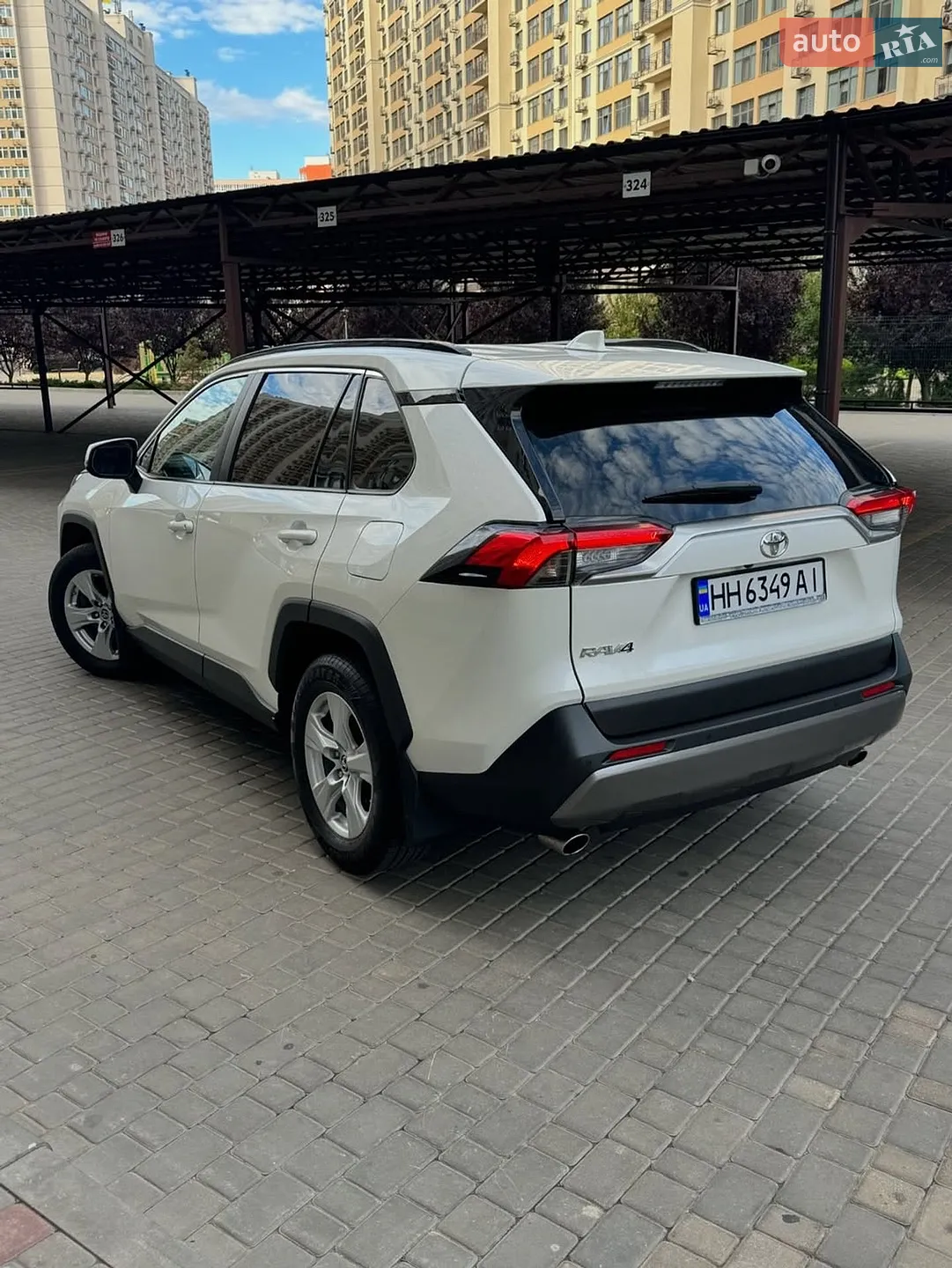 2019 Toyota RAV 4 - мініатюра 4