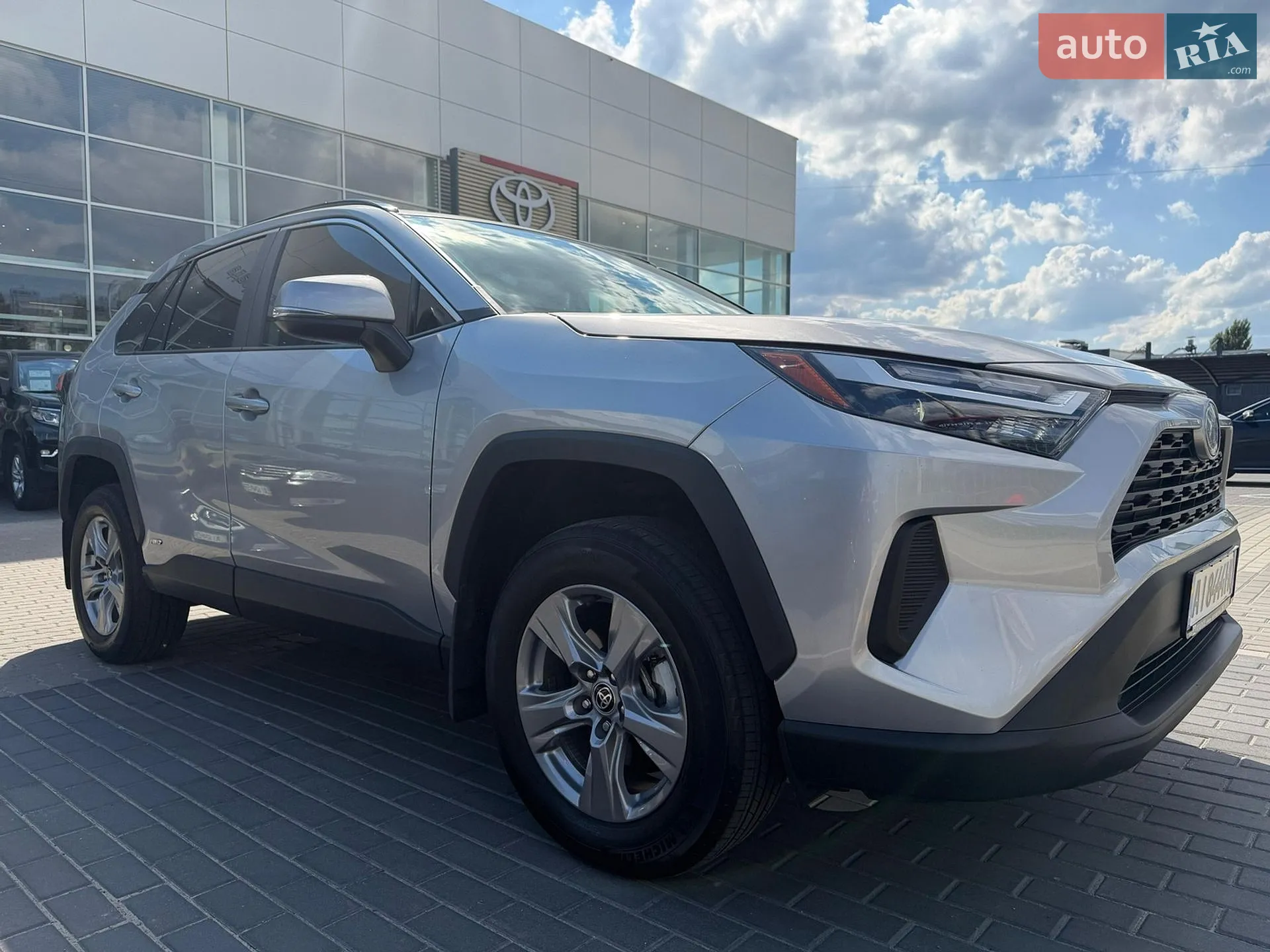 2023 Toyota RAV 4 - мініатюра 2
