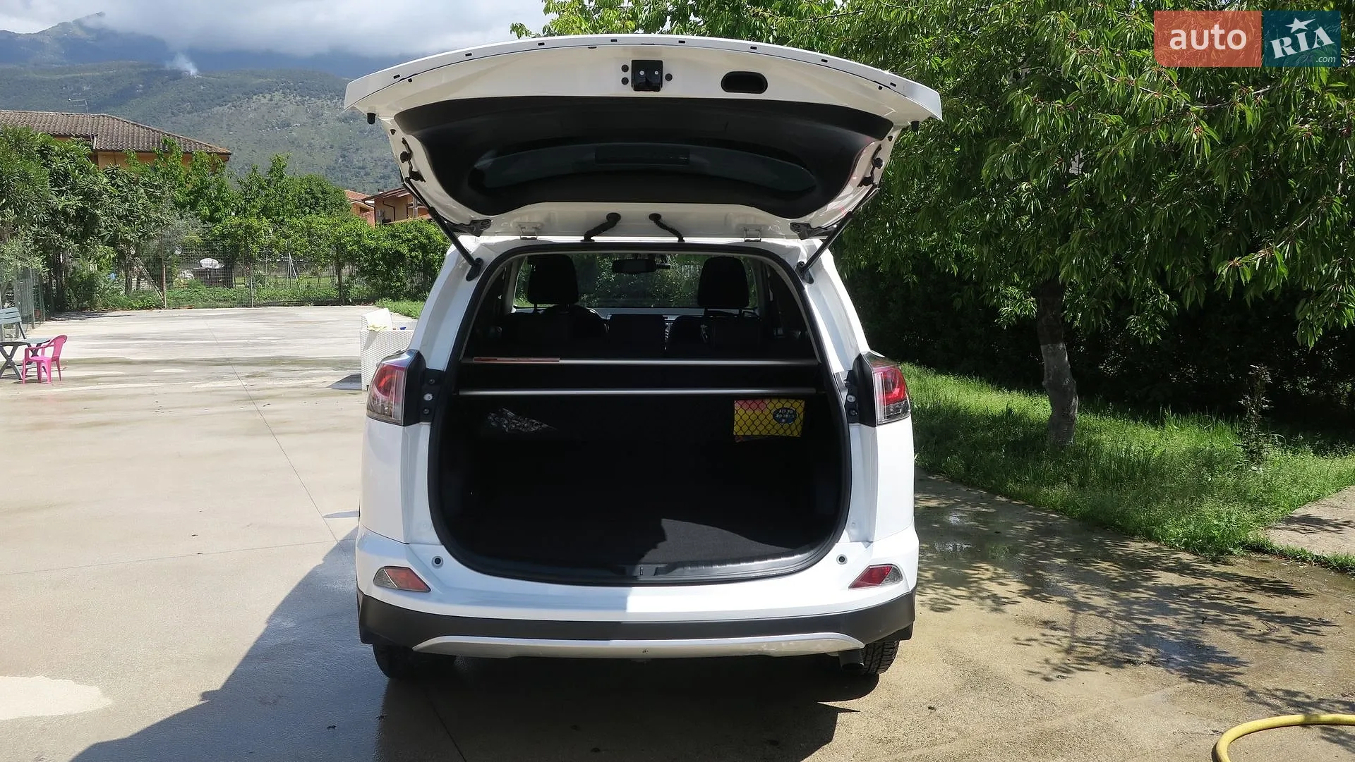 2016 Toyota RAV 4 - мініатюра 9