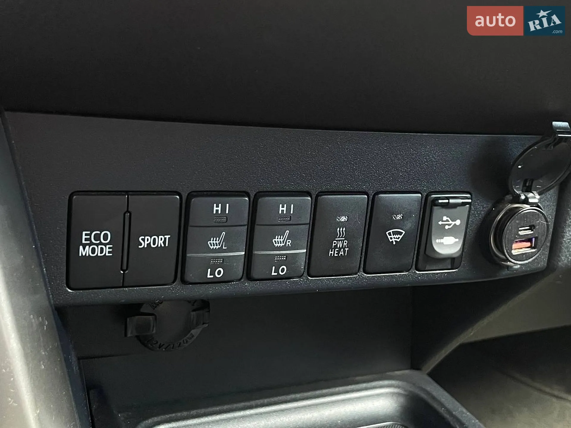 2014 Toyota RAV 4 - мініатюра 30