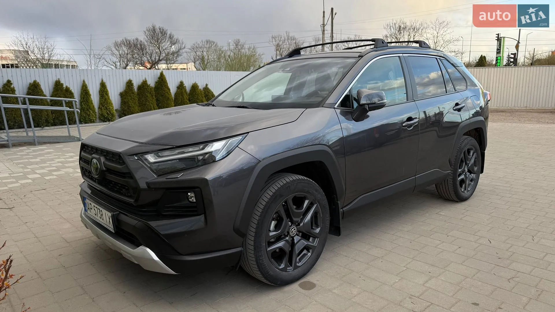 2022 Toyota RAV 4 - мініатюра 5