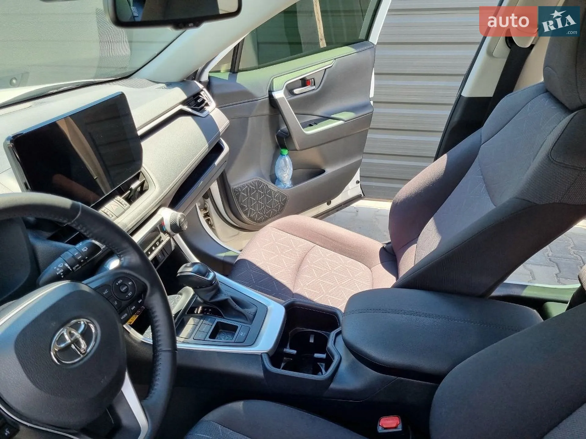 2023 Toyota RAV 4 - мініатюра 12