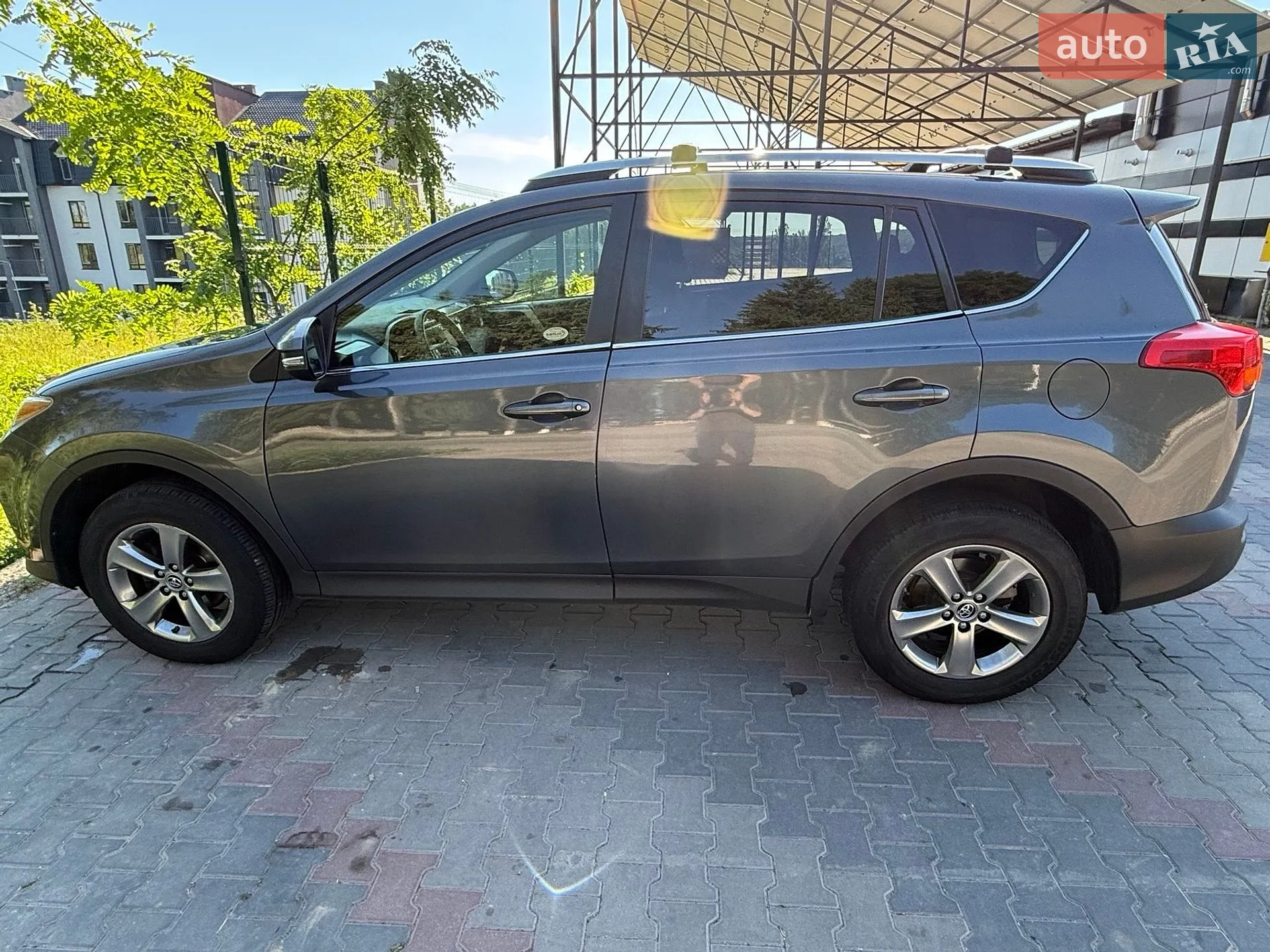 2015 Toyota RAV 4 - мініатюра 9