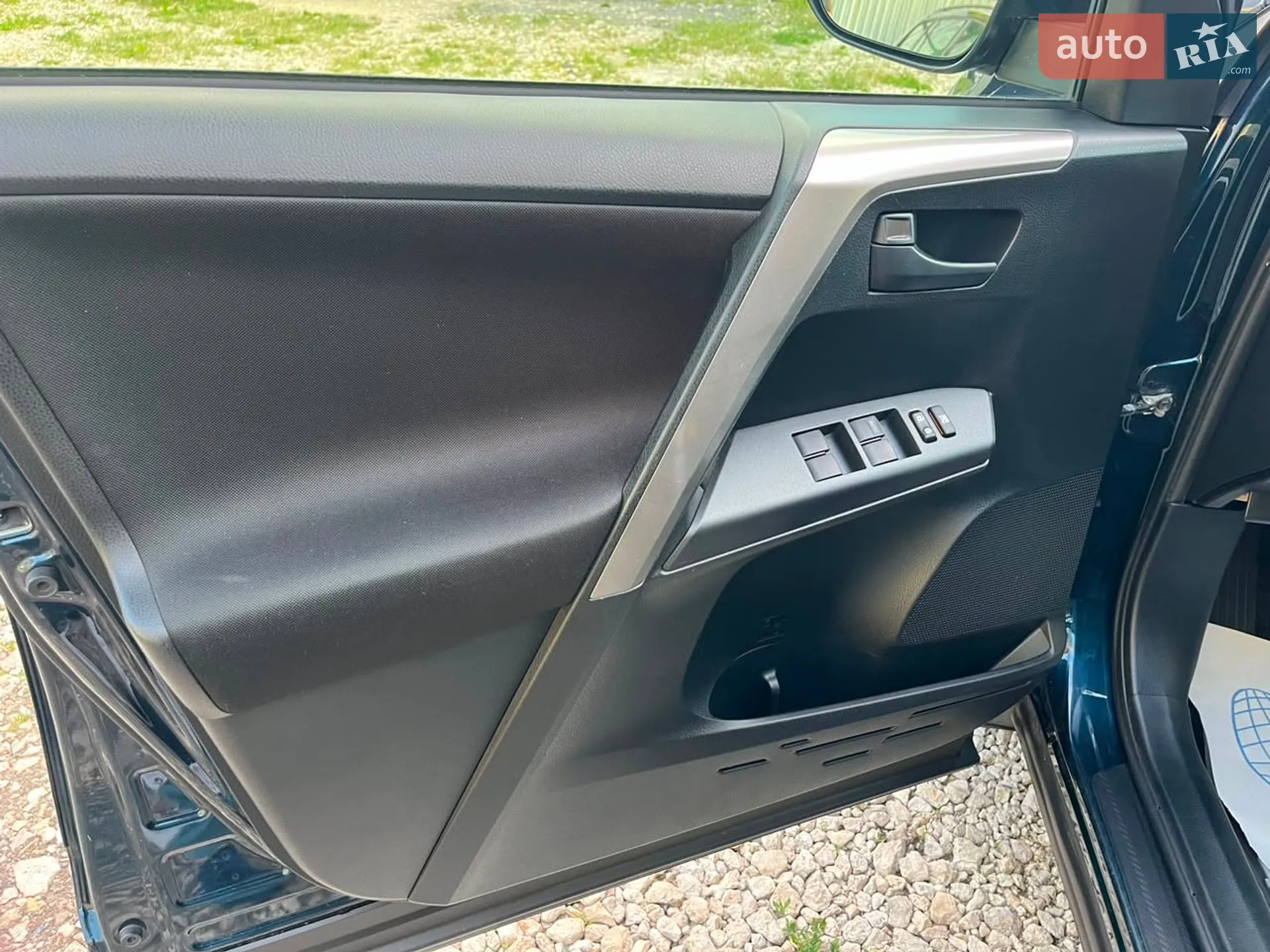 2018 Toyota RAV 4 - мініатюра 14