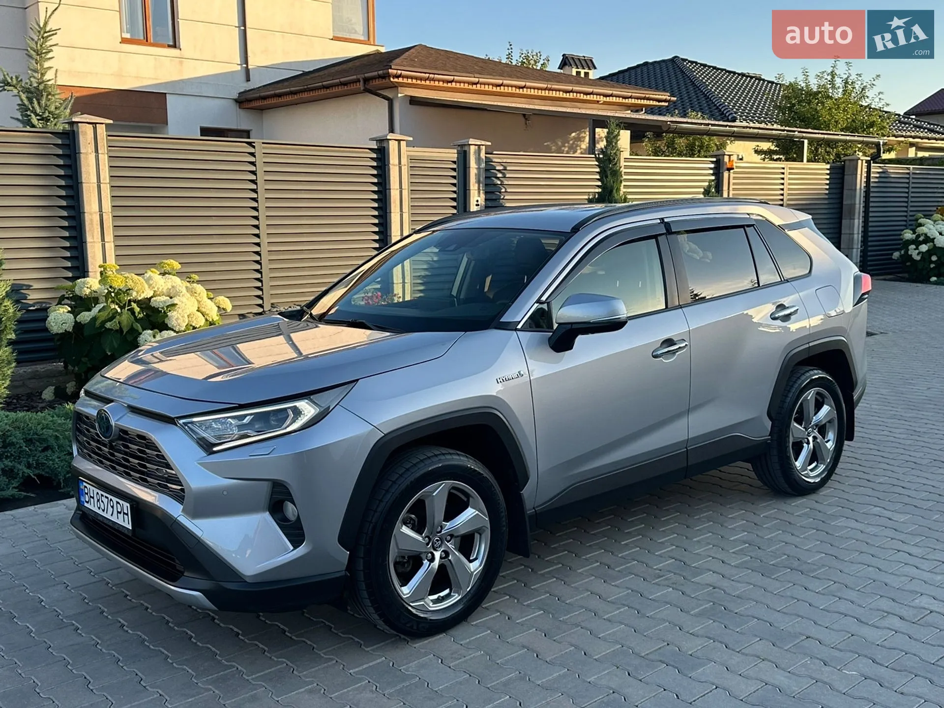 2019 Toyota RAV 4 - мініатюра 8