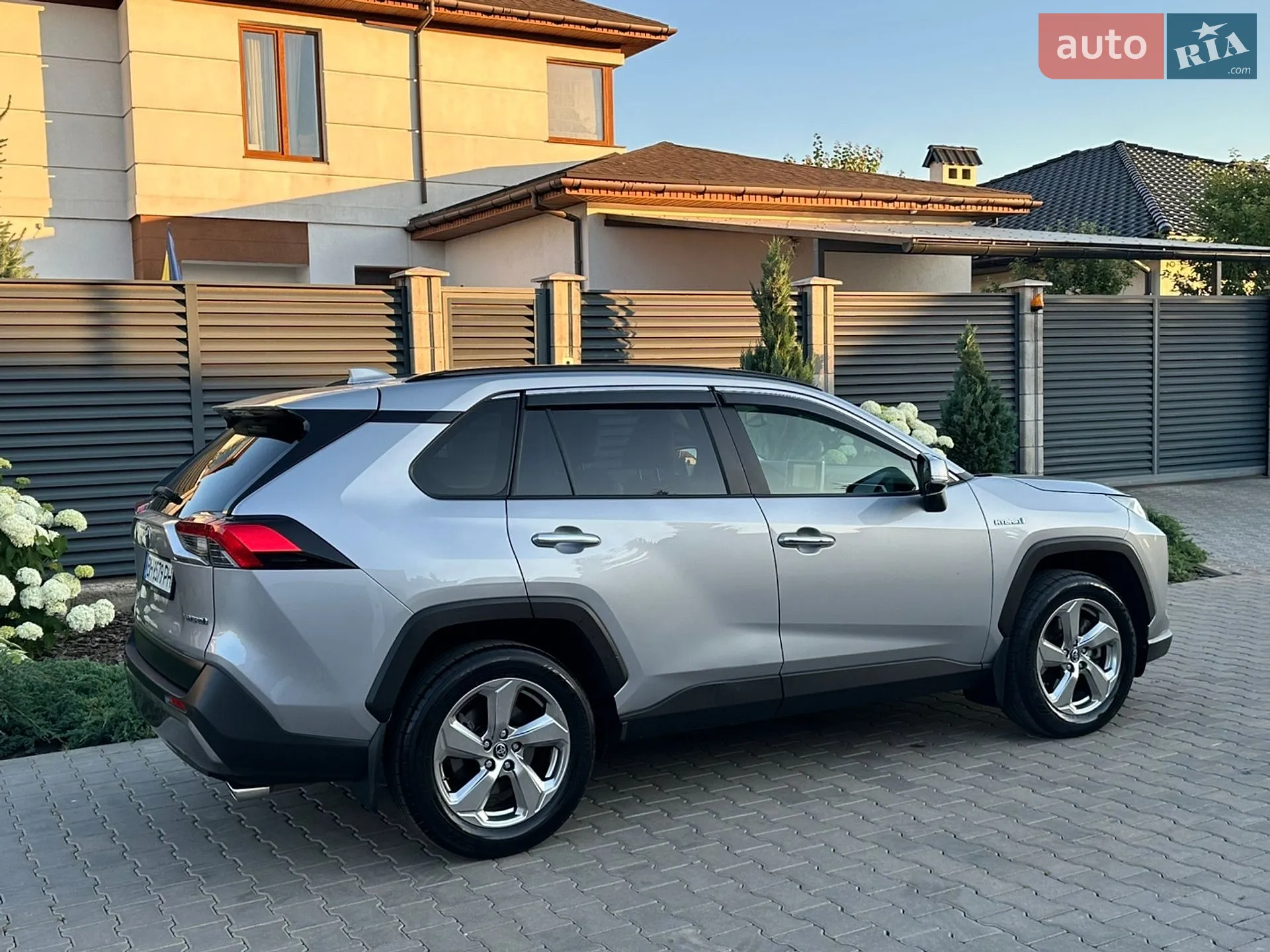 2019 Toyota RAV 4 - мініатюра 26