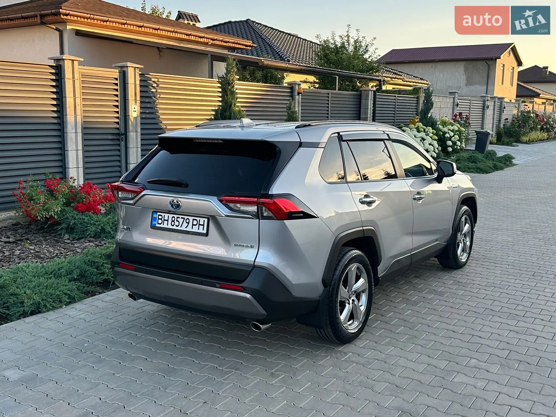 2019 Toyota RAV 4 - мініатюра 27