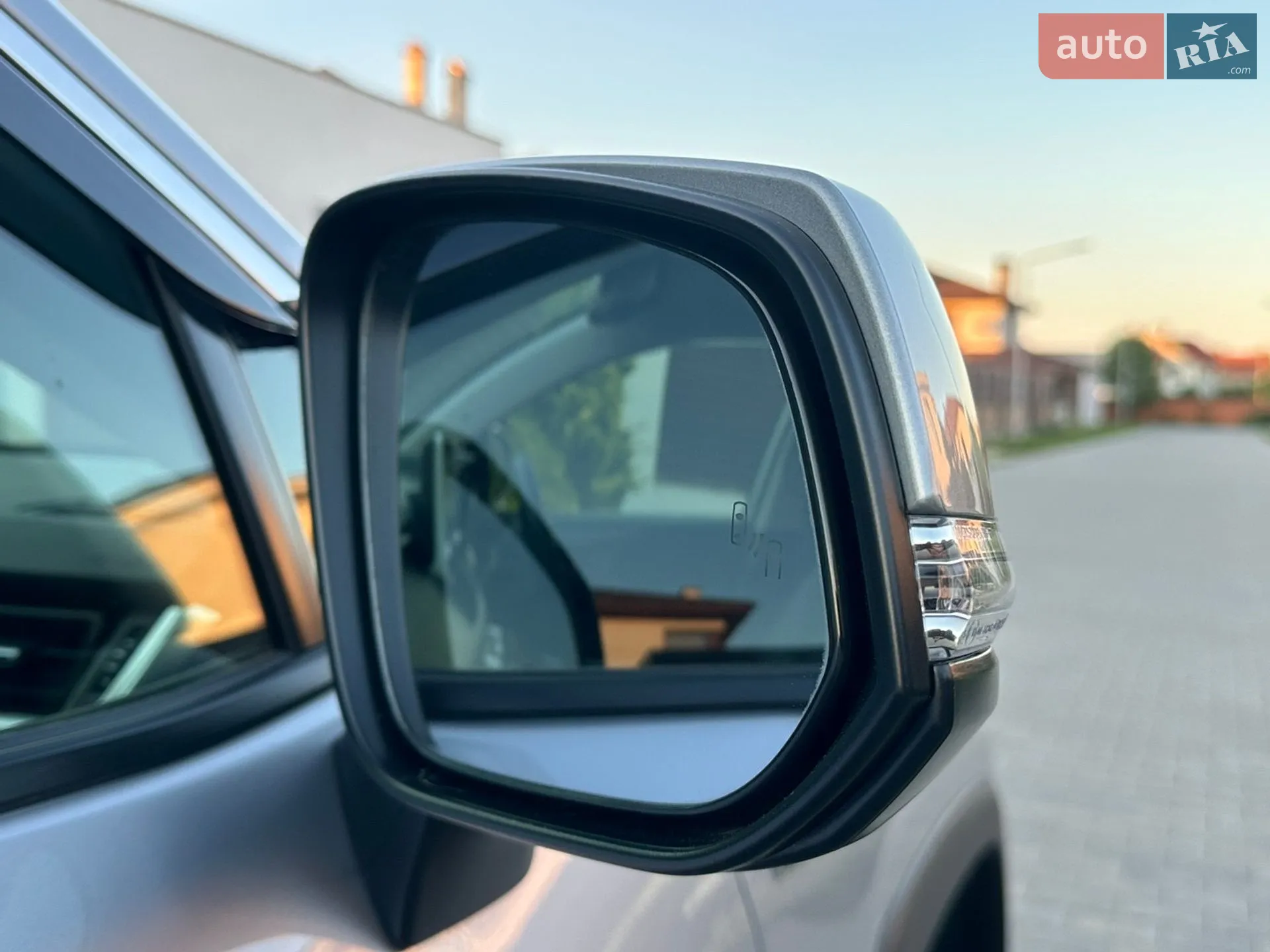 2019 Toyota RAV 4 - мініатюра 41