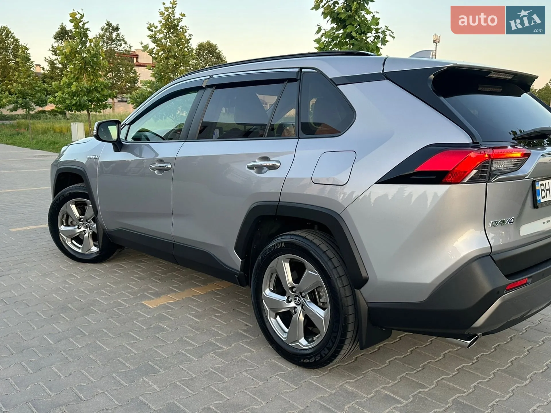 2019 Toyota RAV 4 - мініатюра 90