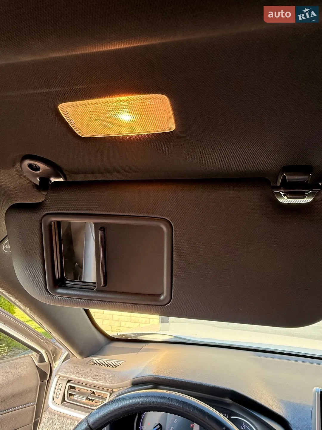 2019 Toyota RAV 4 - мініатюра 29