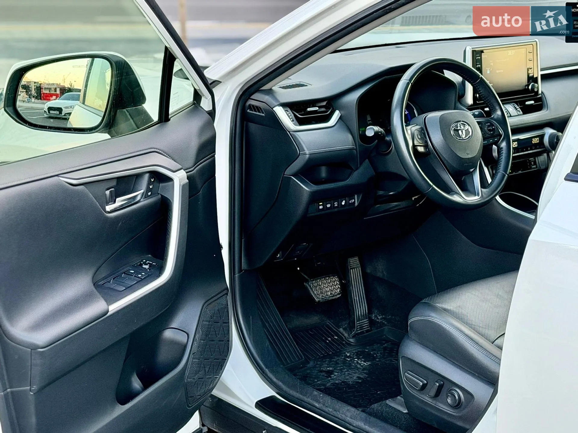 2019 Toyota RAV 4 - мініатюра 20