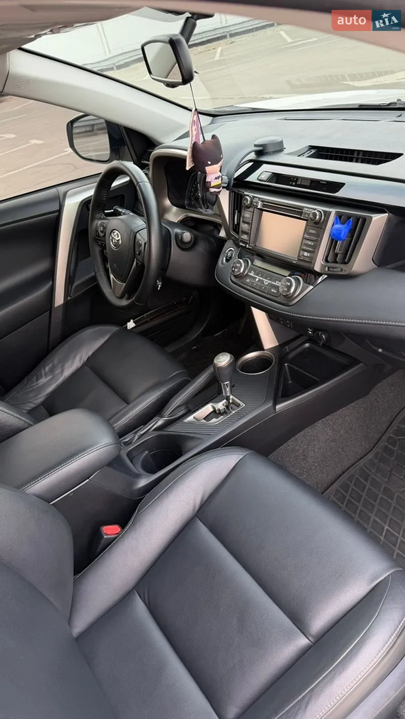 2014 Toyota RAV 4 - мініатюра 25
