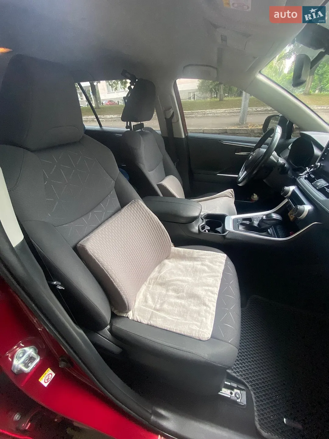2019 Toyota RAV 4 - мініатюра 4