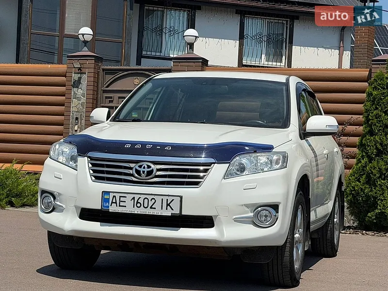 Toyota RAV4 2010