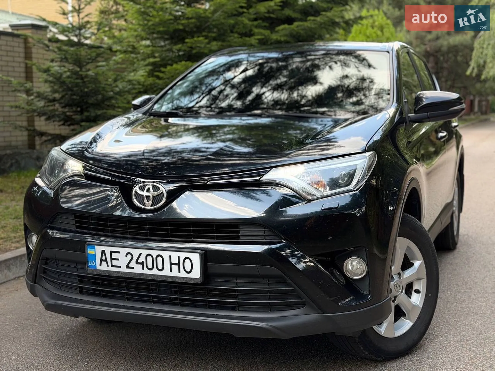 2016 Toyota RAV 4 - фото 1
