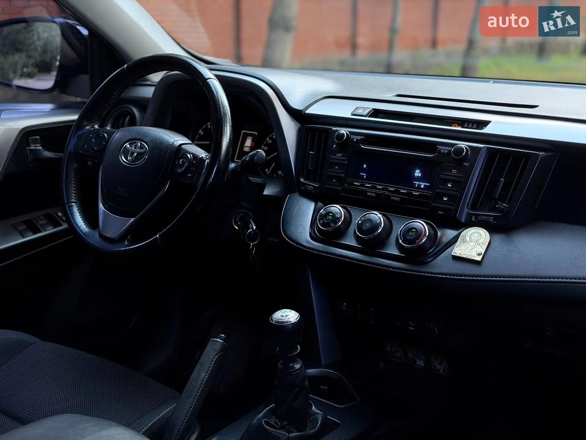 2016 Toyota RAV 4 - мініатюра 17