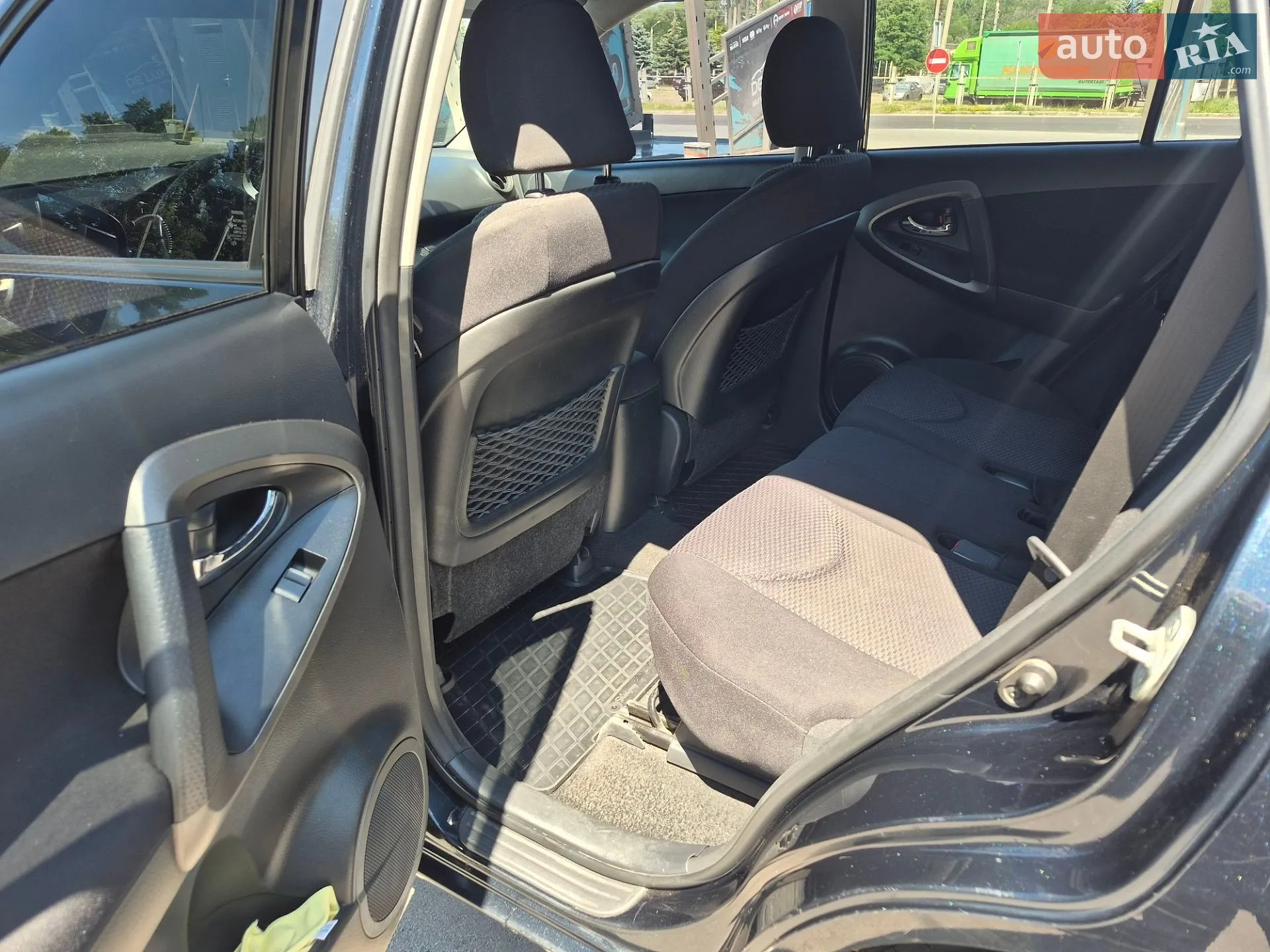2011 Toyota RAV 4 - мініатюра 13