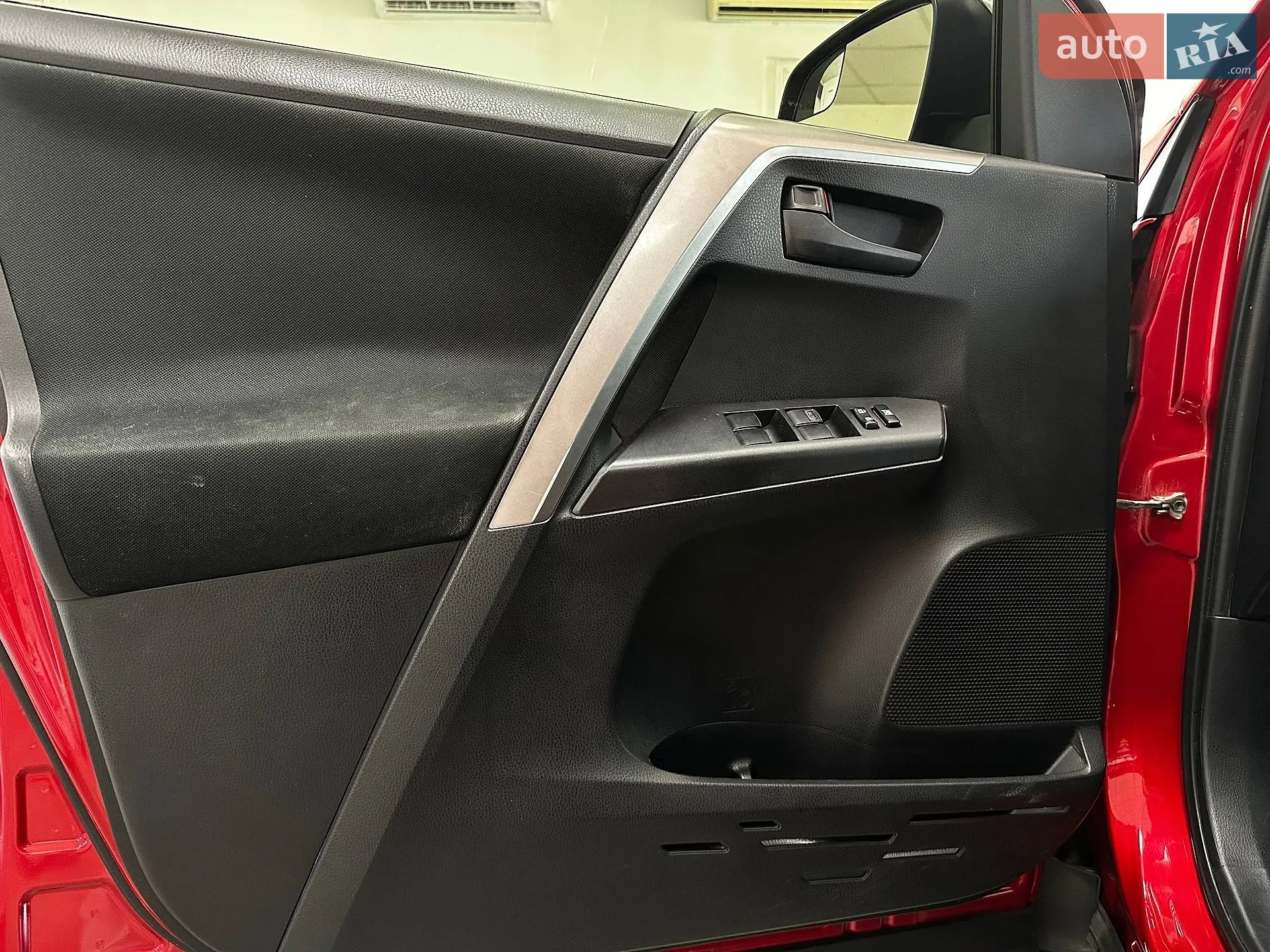 2016 Toyota RAV 4 - мініатюра 13