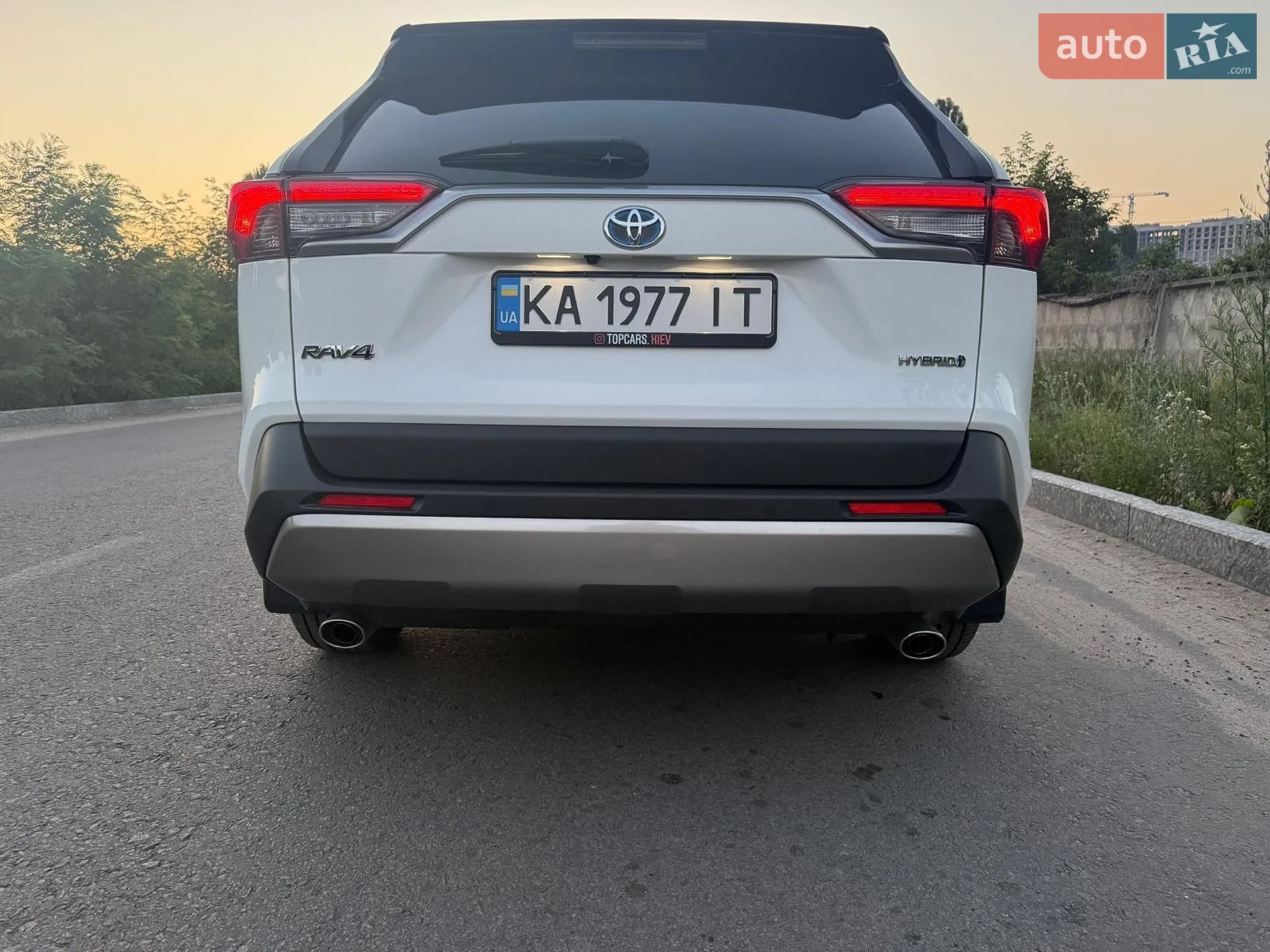 2022 Toyota RAV 4 - мініатюра 6