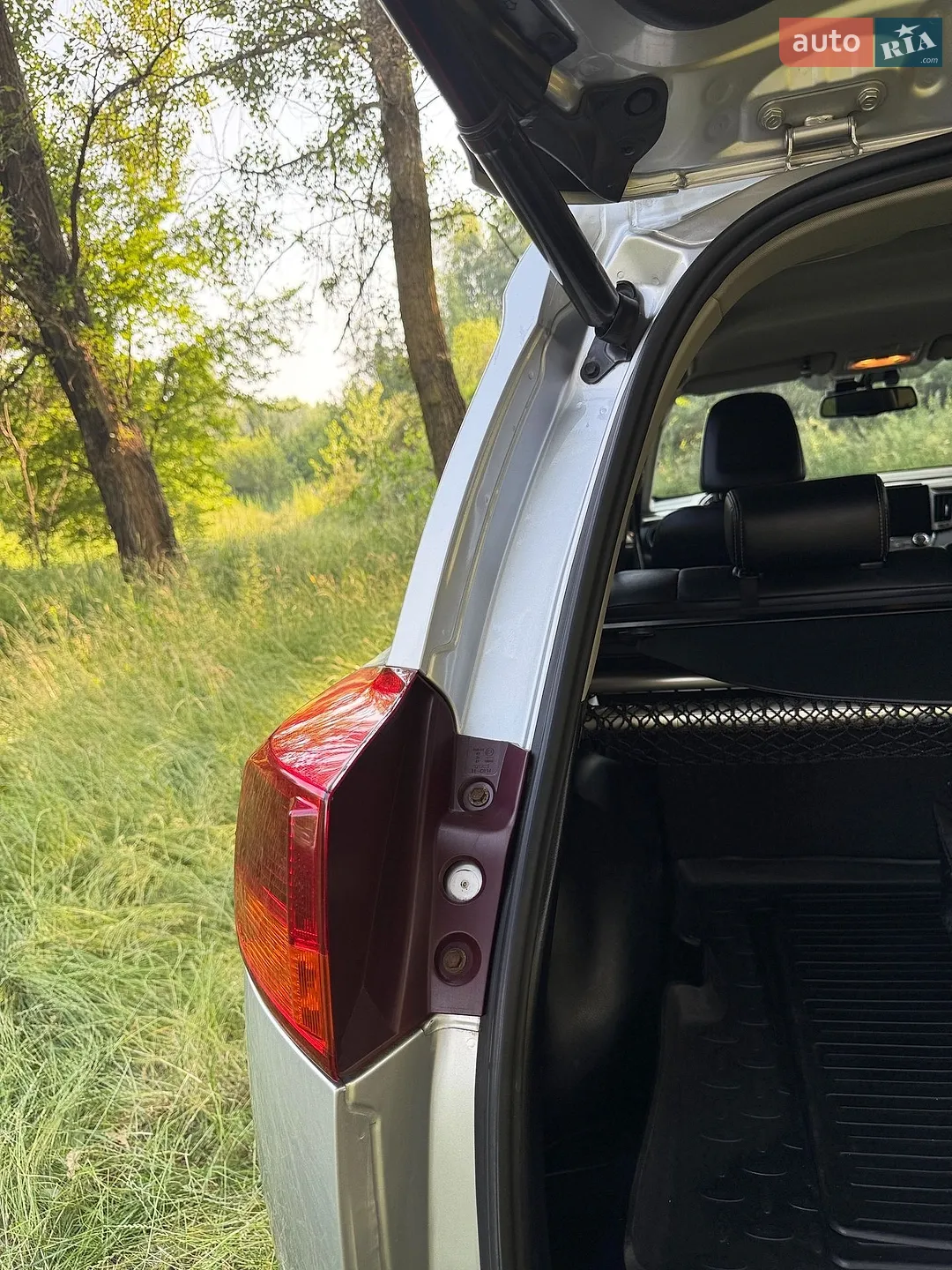 2013 Toyota RAV 4 - мініатюра 41