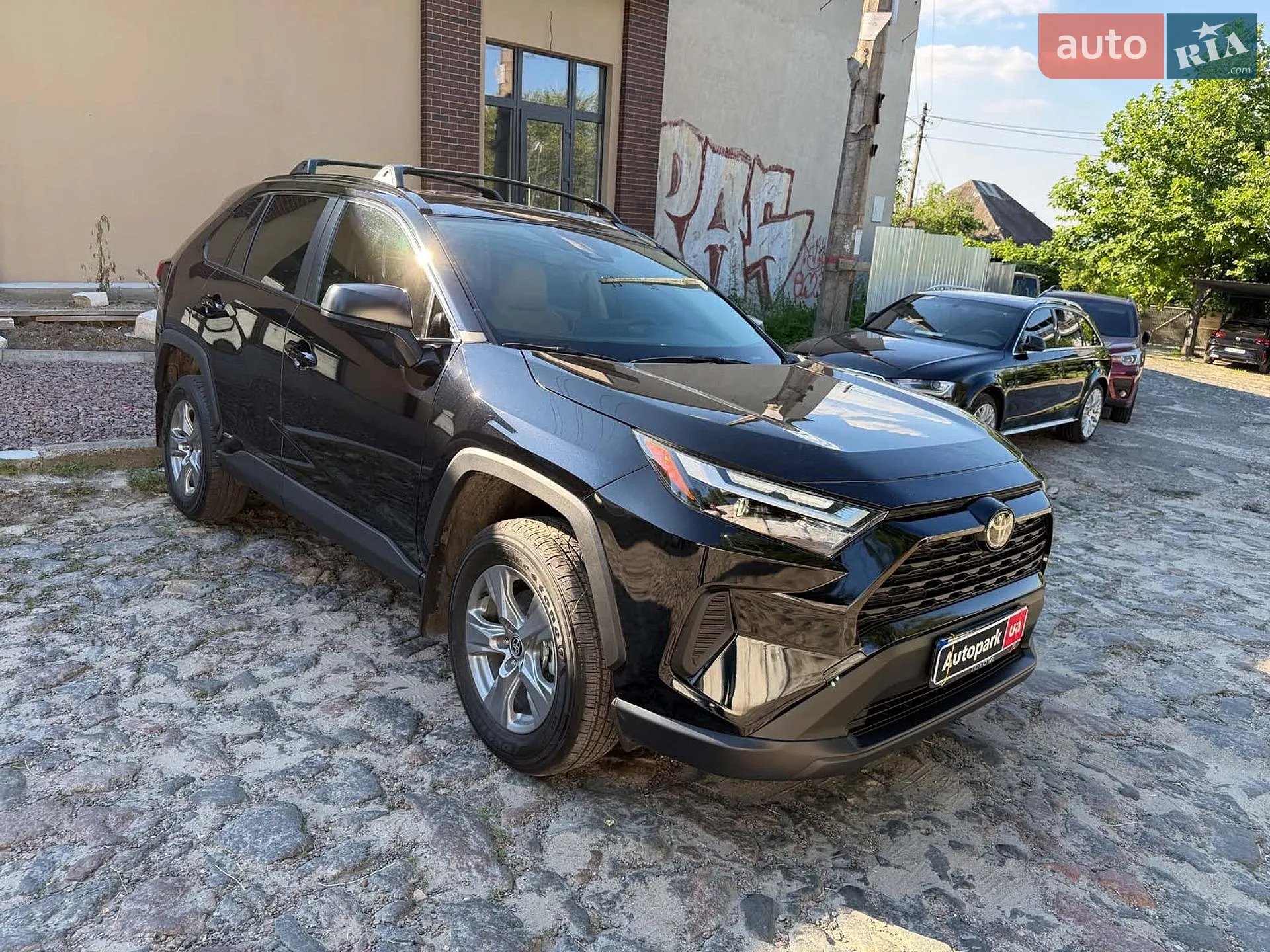 2025 Toyota RAV 4 - мініатюра 3