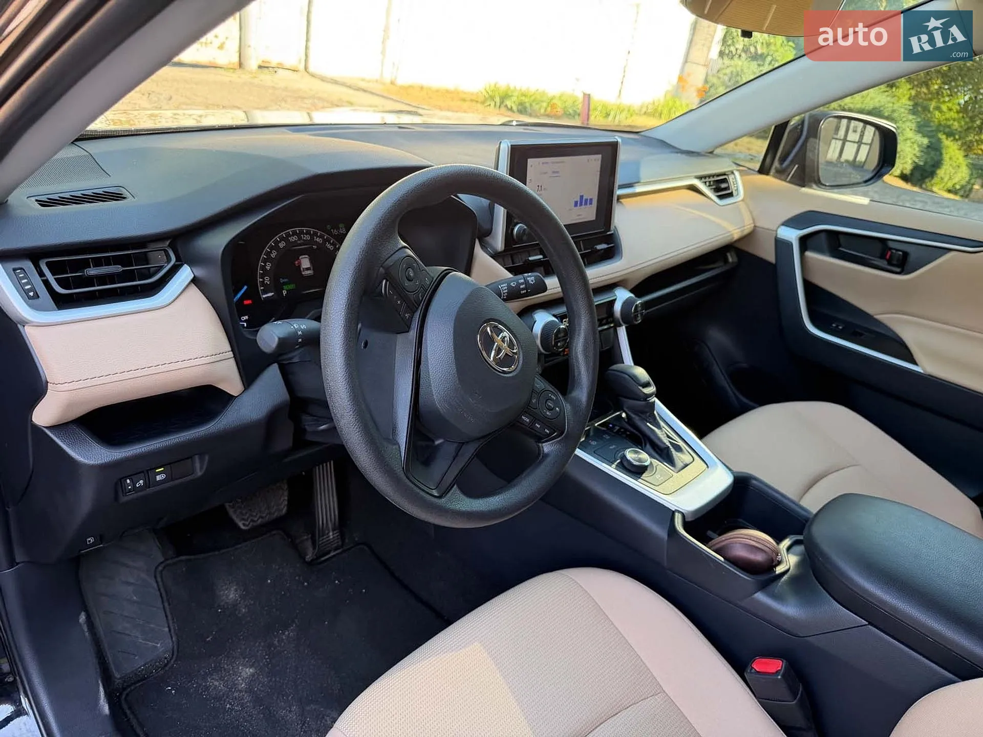 2025 Toyota RAV 4 - мініатюра 15
