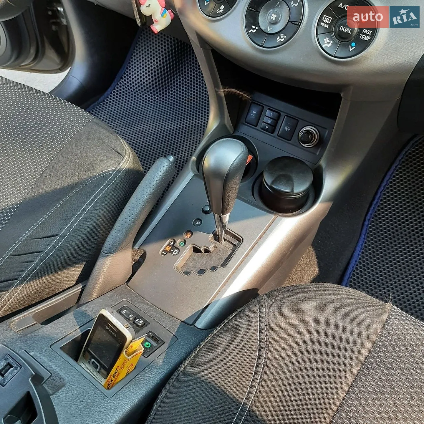 2010 Toyota RAV 4 - мініатюра 8