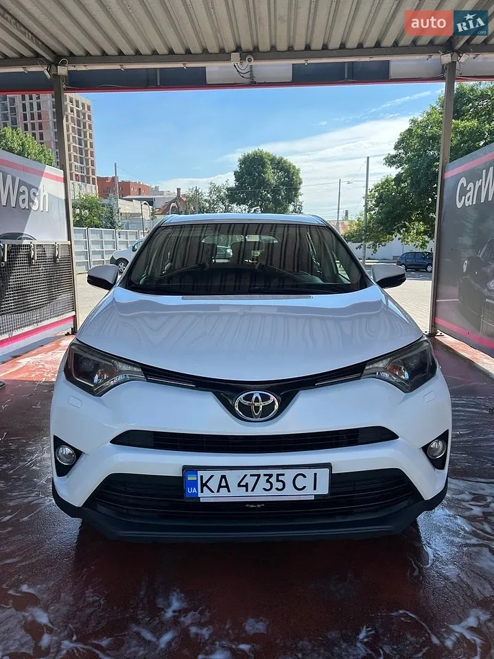 2016 Toyota RAV 4 - мініатюра 9