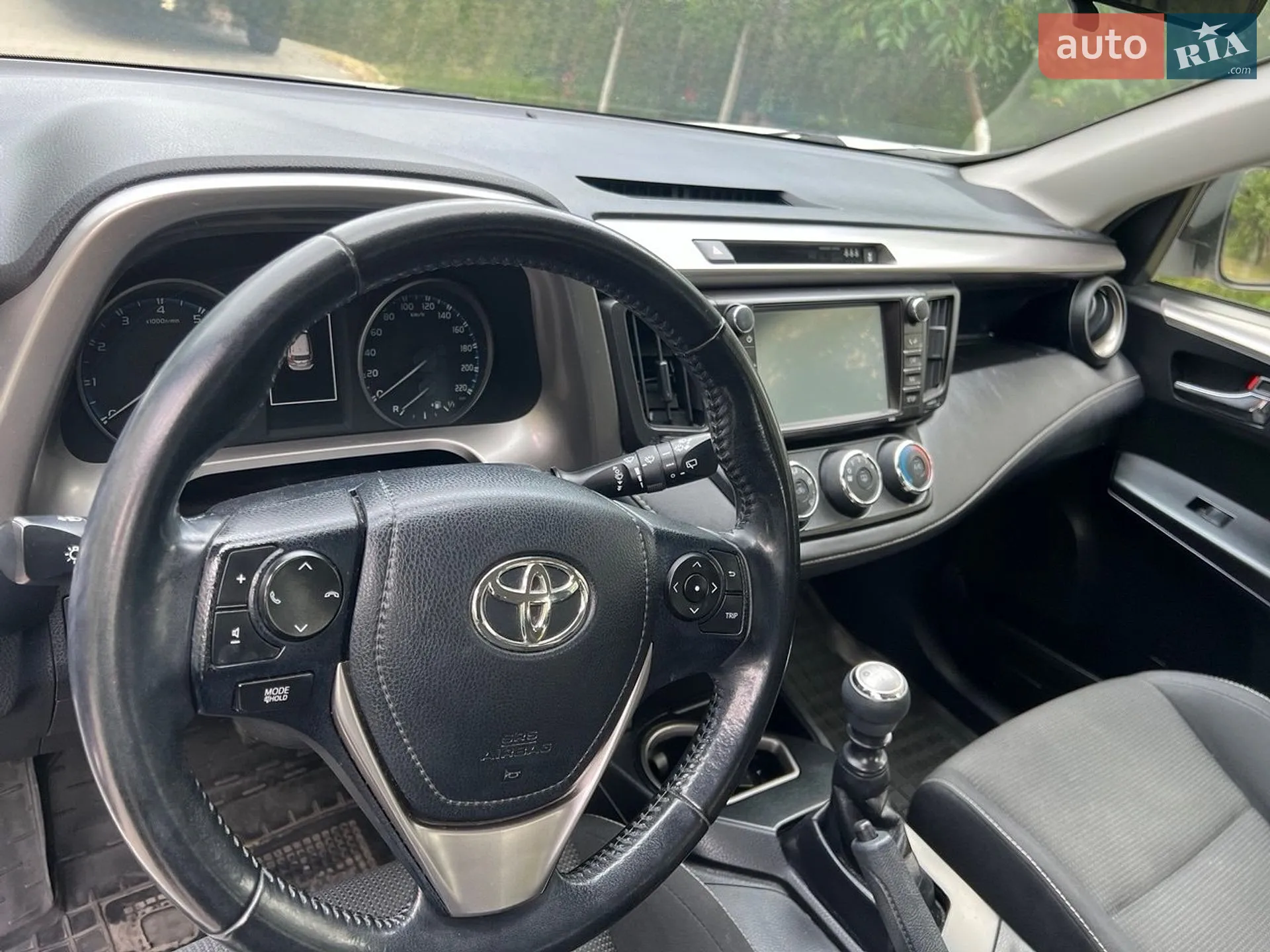 2017 Toyota RAV 4 - мініатюра 10