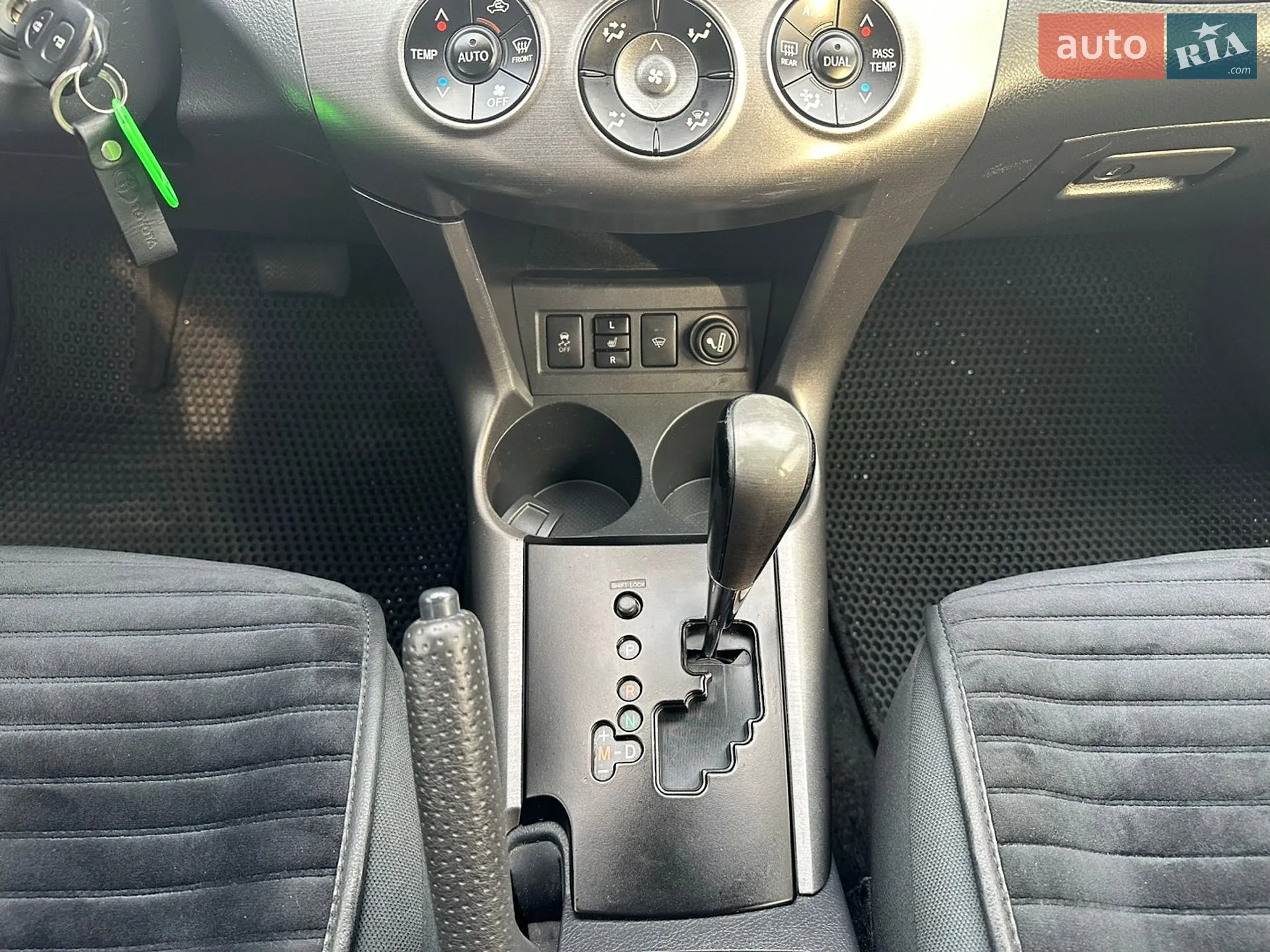 2011 Toyota RAV 4 - мініатюра 37