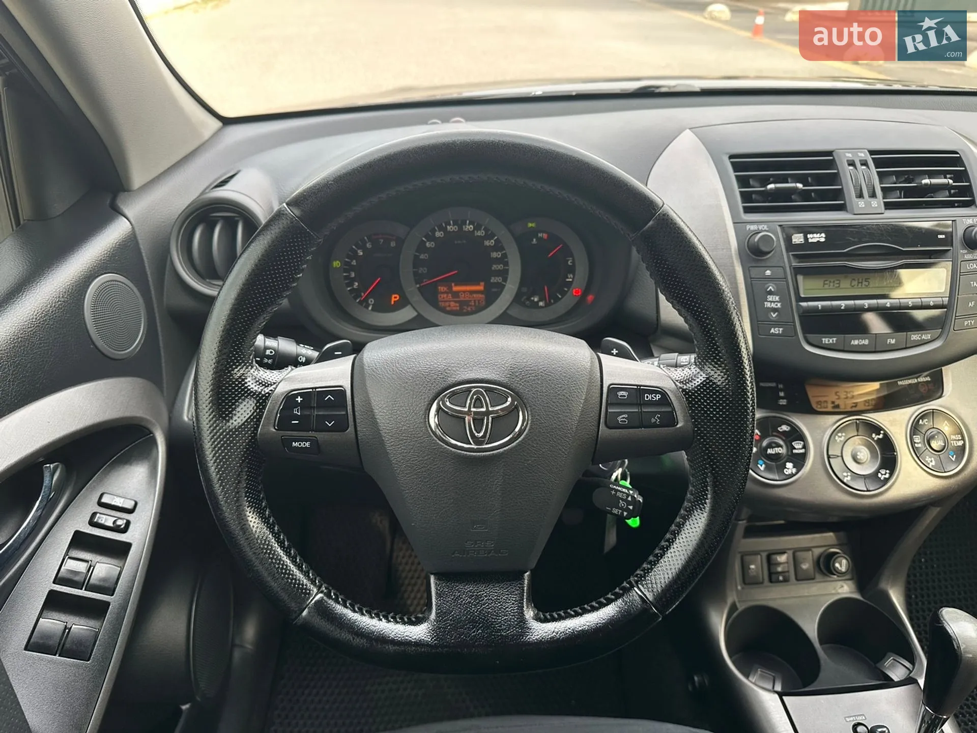 2011 Toyota RAV 4 - мініатюра 32