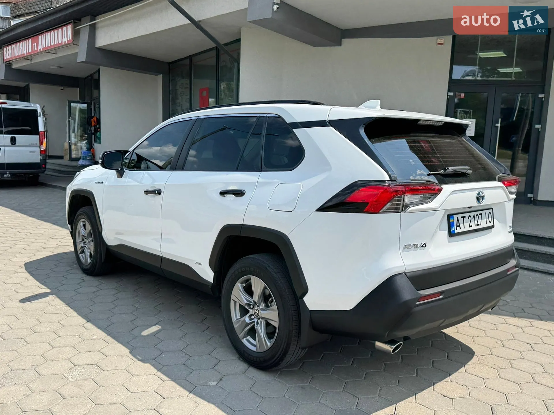 2023 Toyota RAV 4 - мініатюра 17