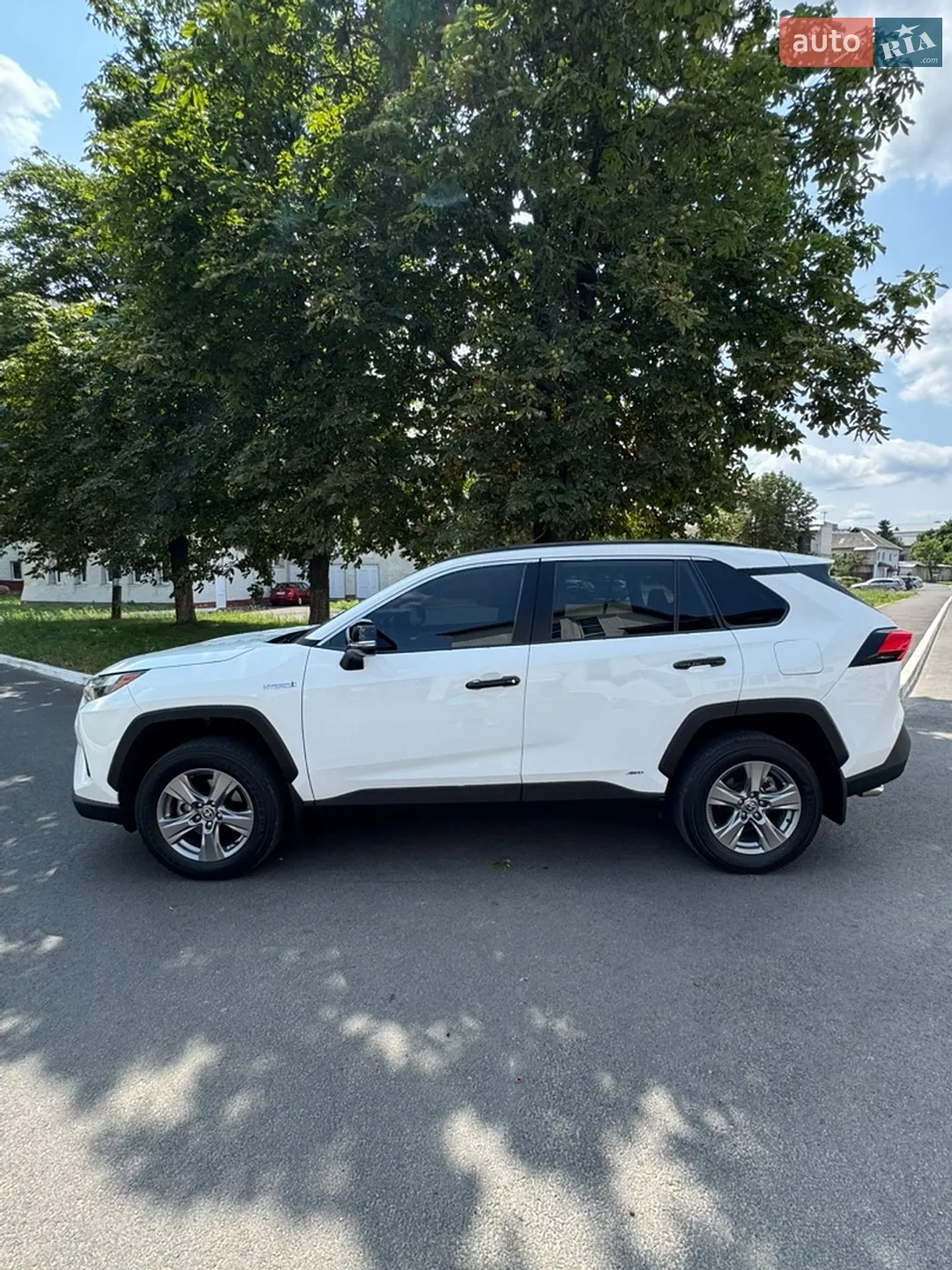 2023 Toyota RAV 4 - мініатюра 11