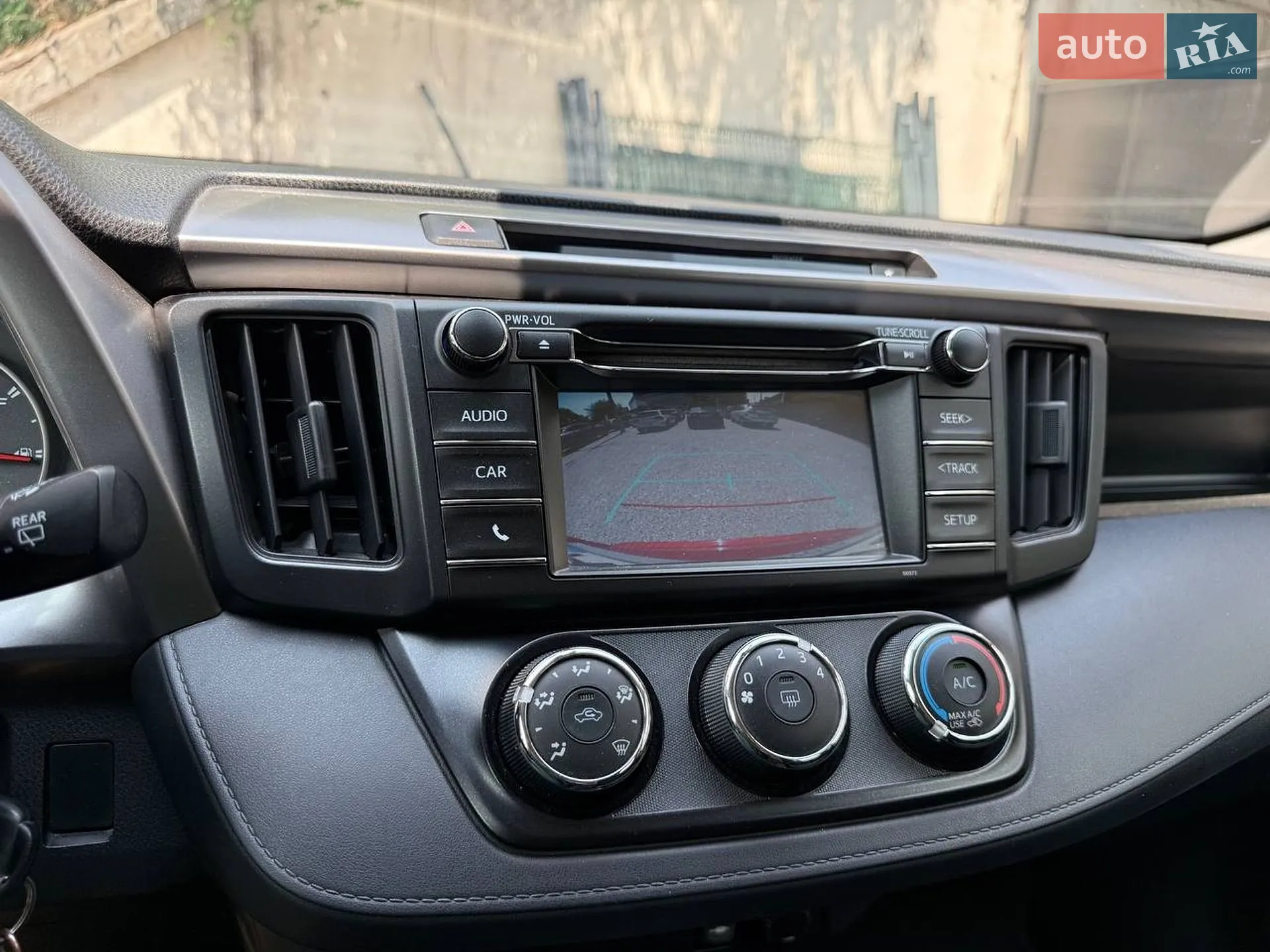 2016 Toyota RAV 4 - мініатюра 14
