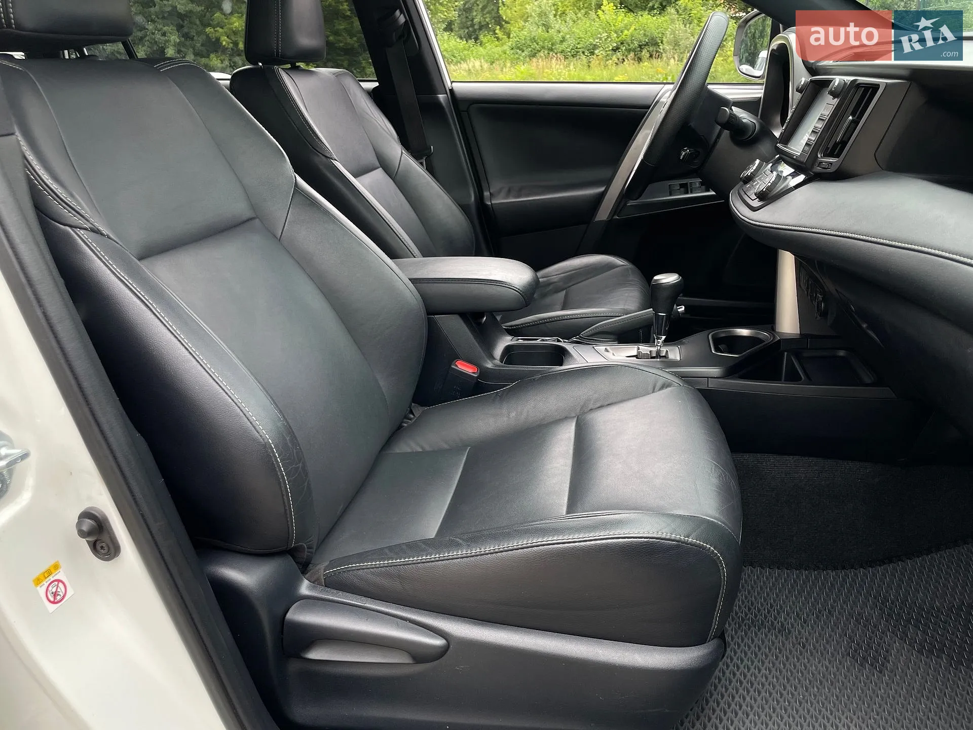 2016 Toyota RAV 4 - мініатюра 38