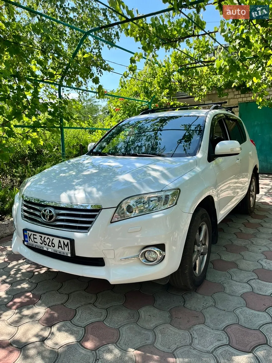 2012 Toyota RAV 4 - фото 1