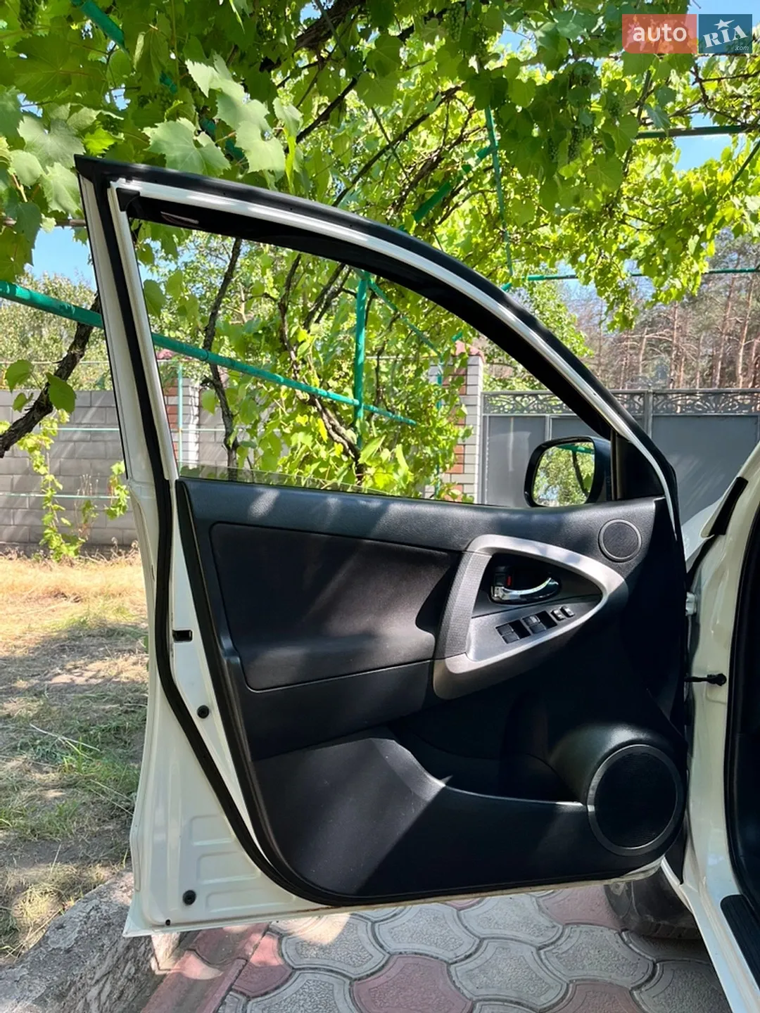 2012 Toyota RAV 4 - мініатюра 7