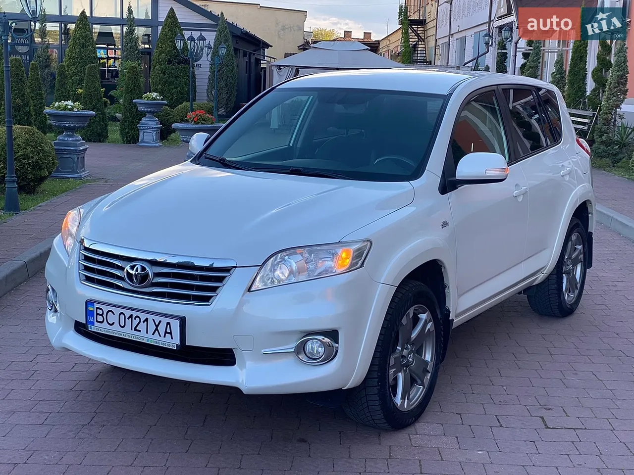 2010 Toyota RAV 4 - мініатюра 14