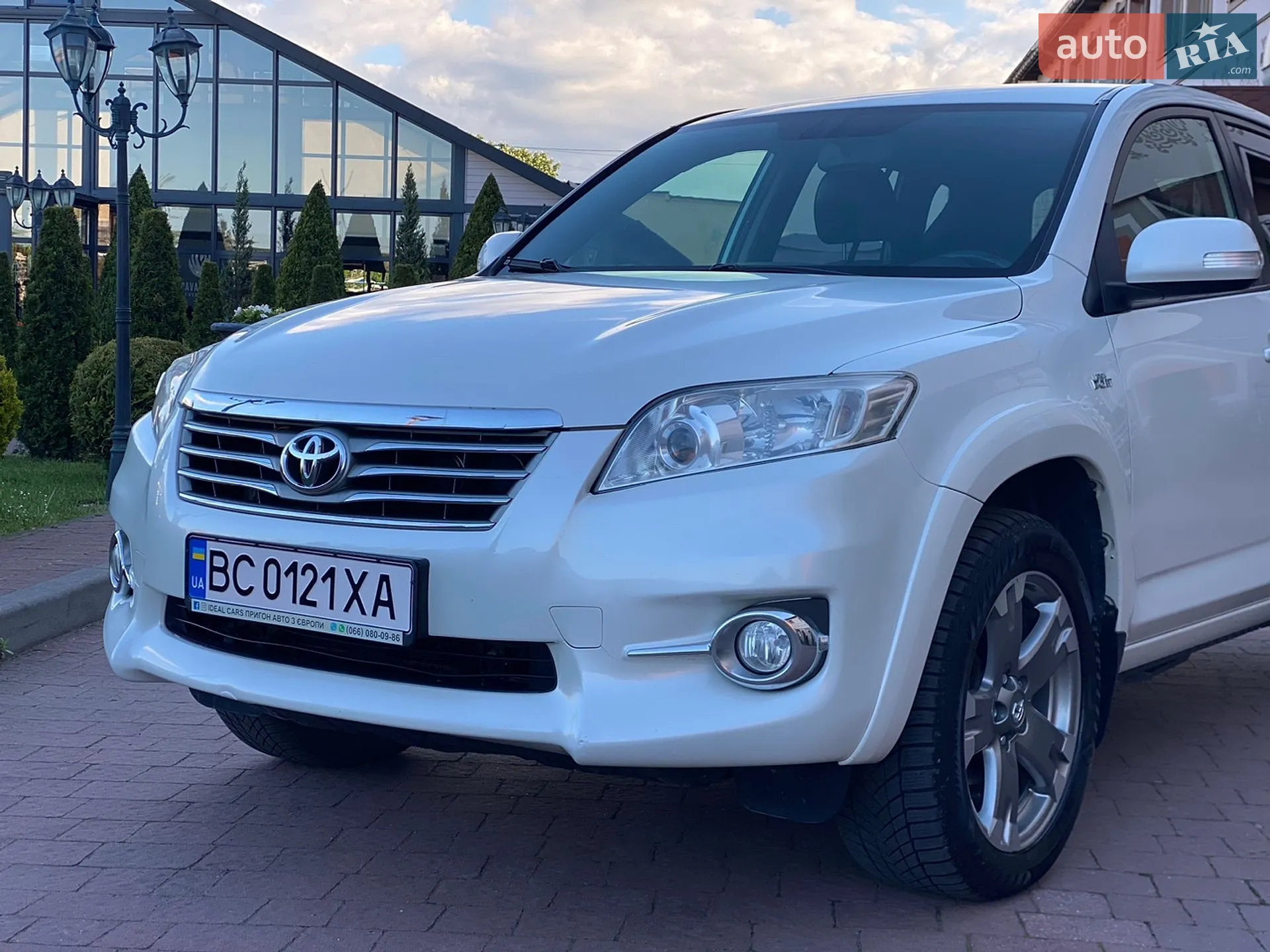 2011 Toyota RAV 4 - мініатюра 18